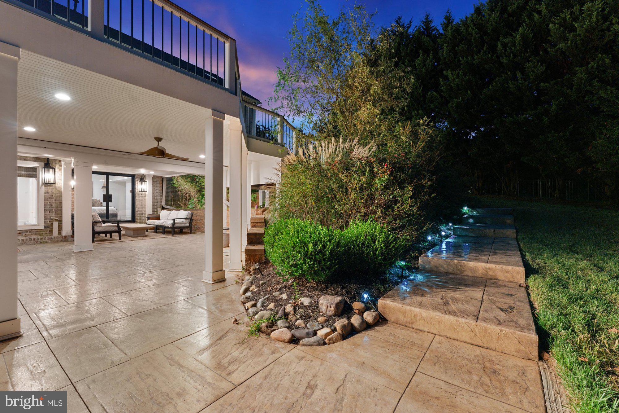 POLO PLACE - Residential