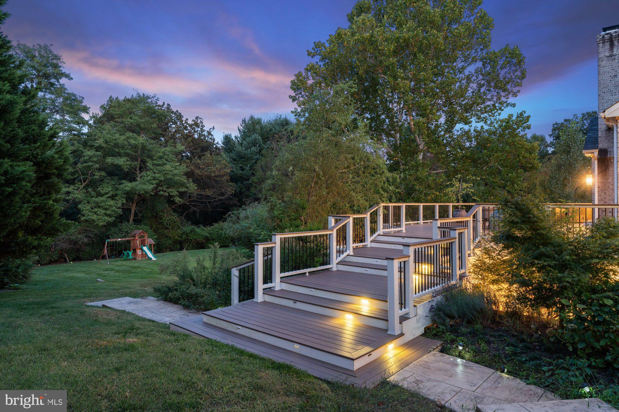 POLO PLACE - Residential