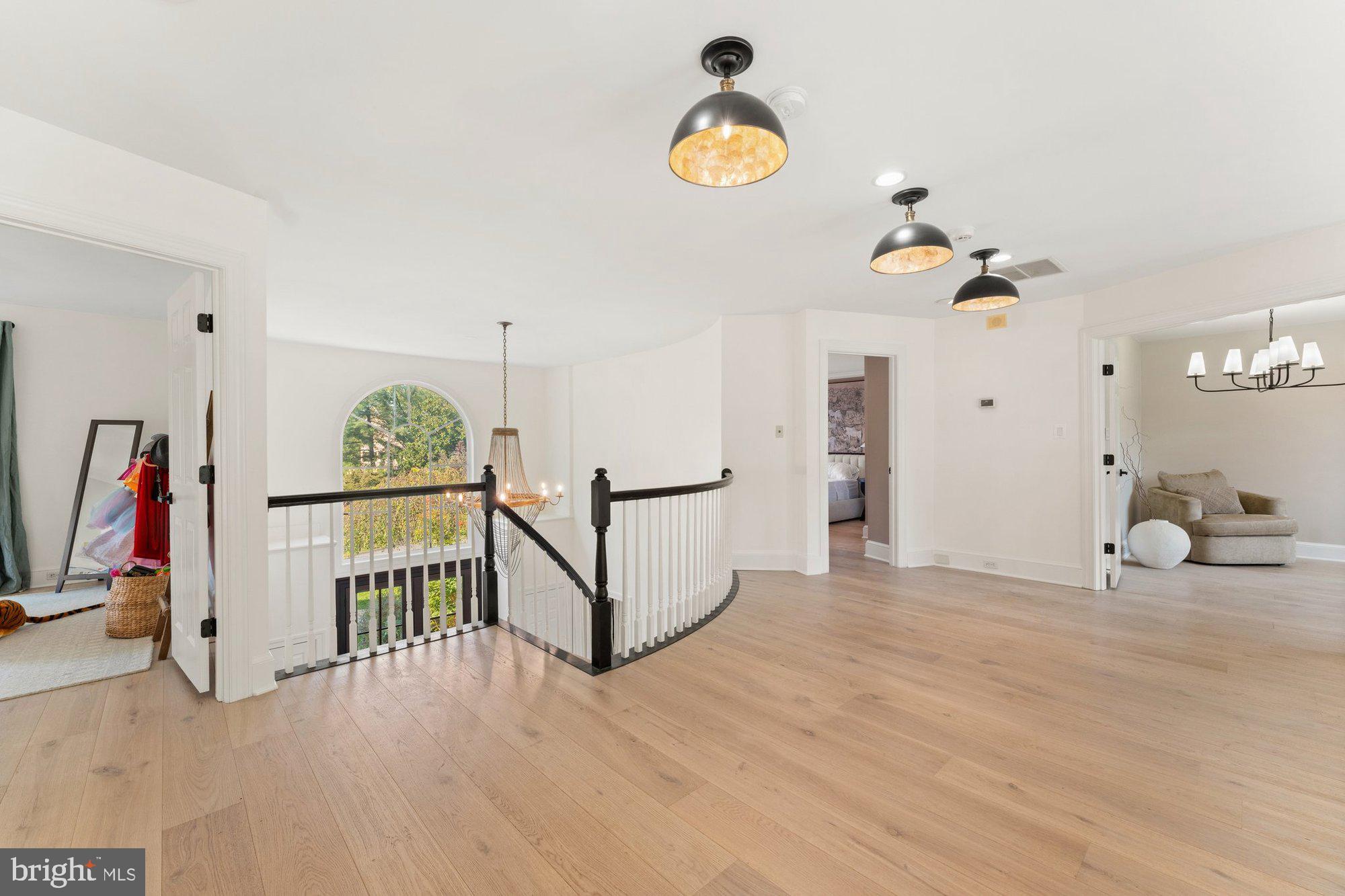 POLO PLACE - Residential