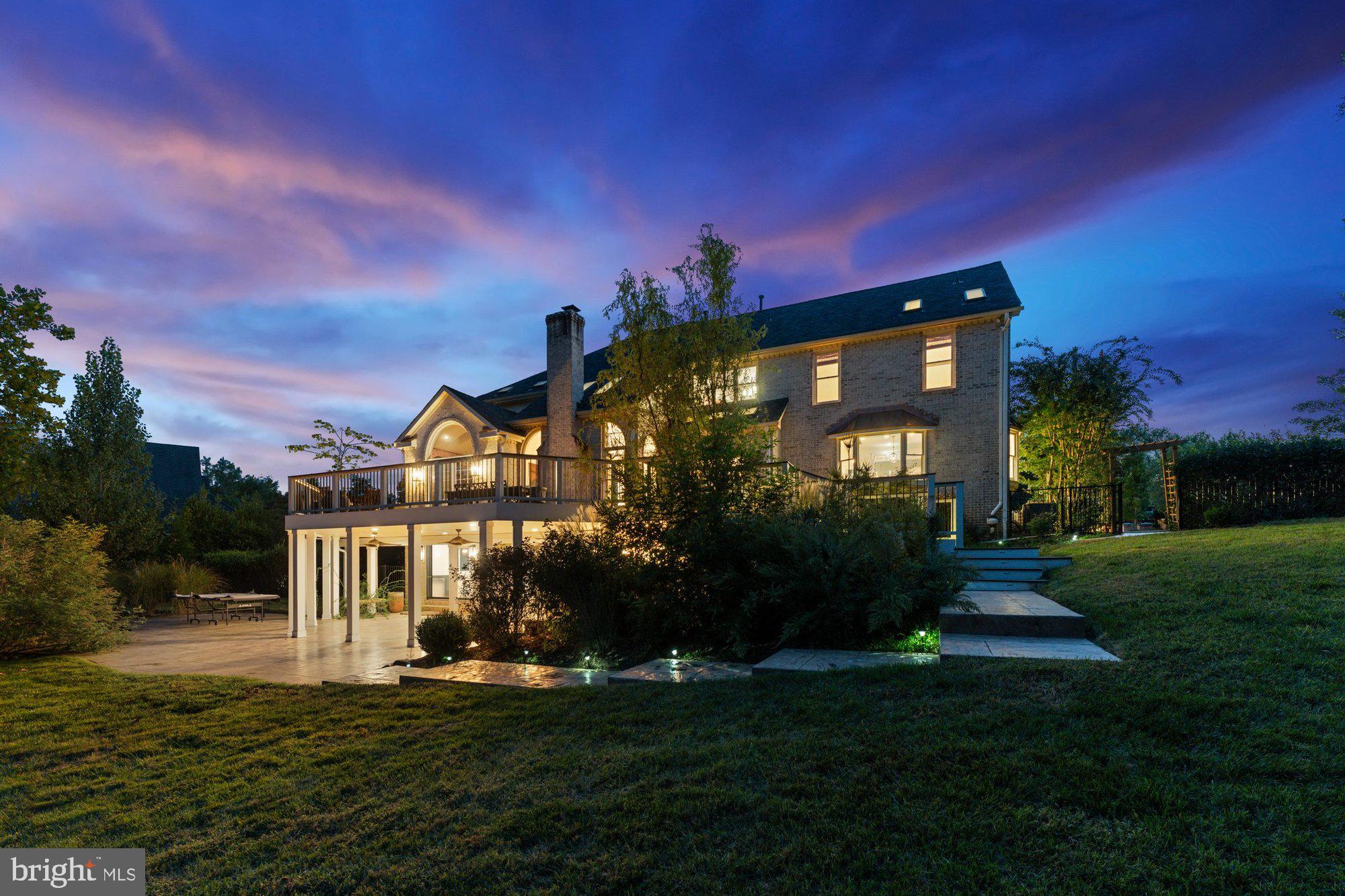 POLO PLACE - Residential