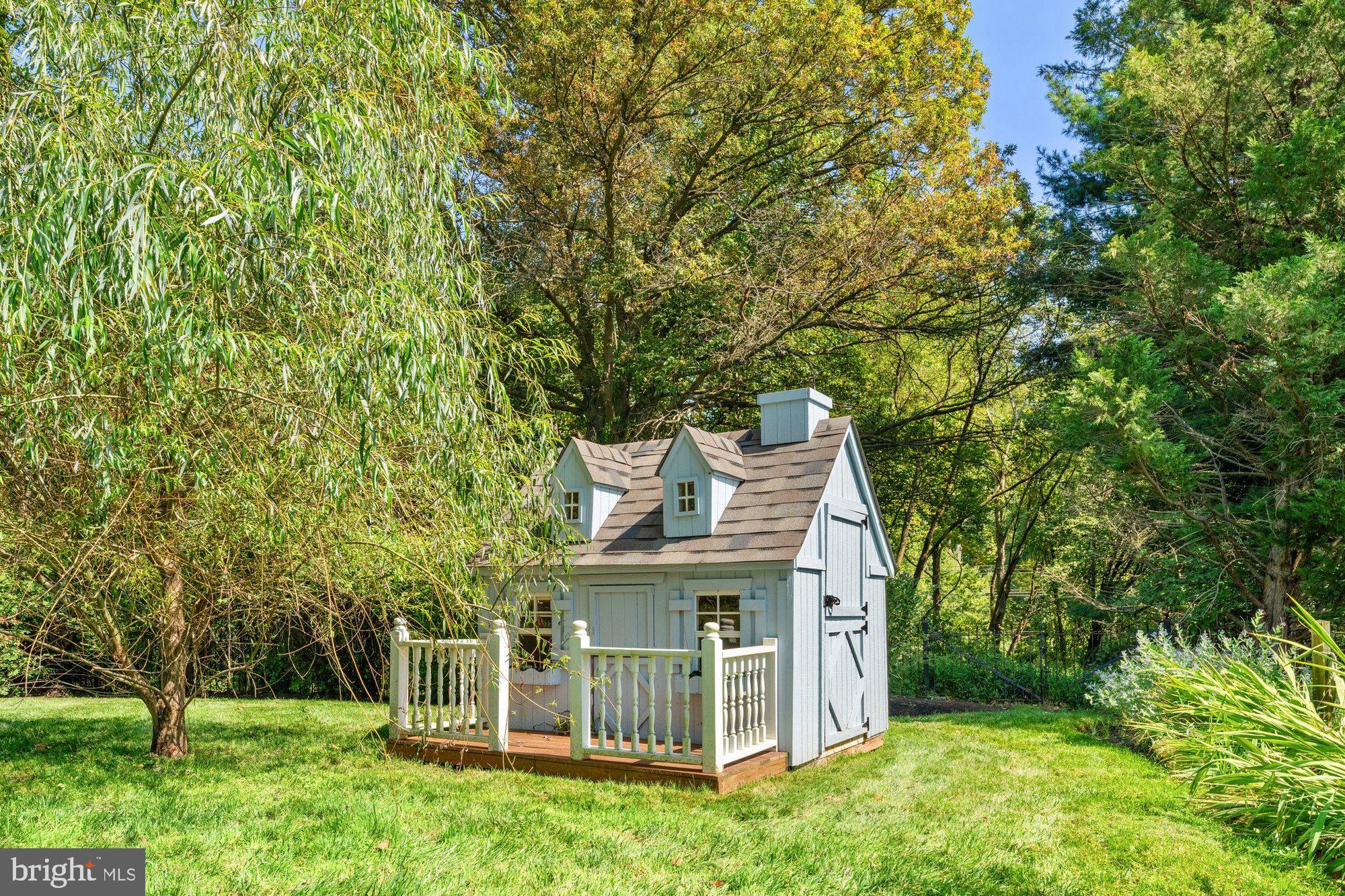 POLO PLACE - Residential