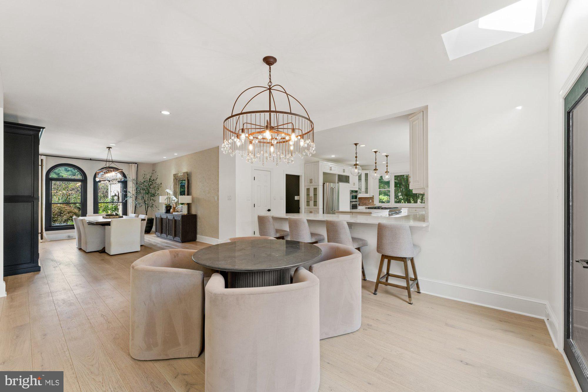 POLO PLACE - Residential