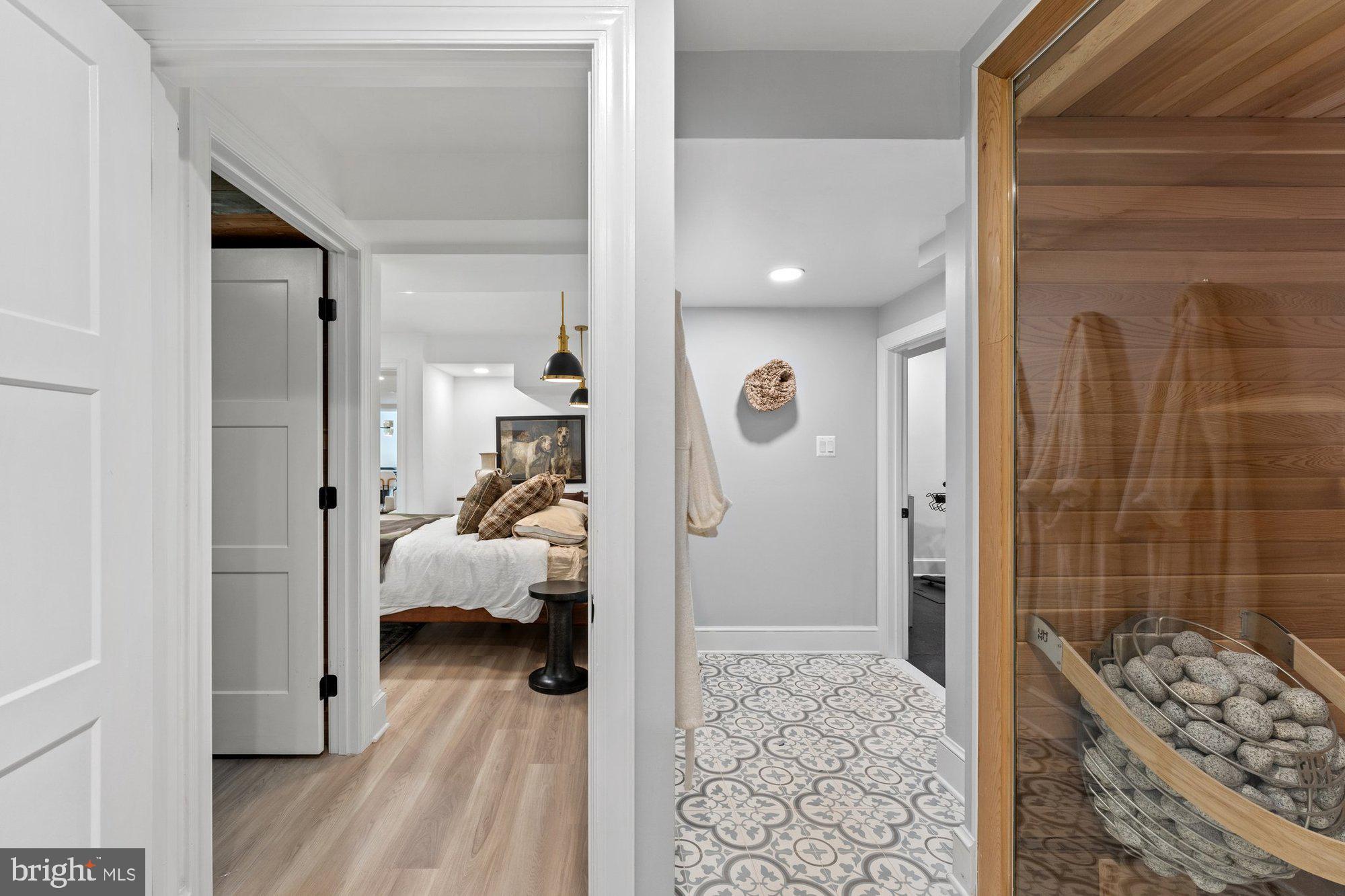 POLO PLACE - Residential