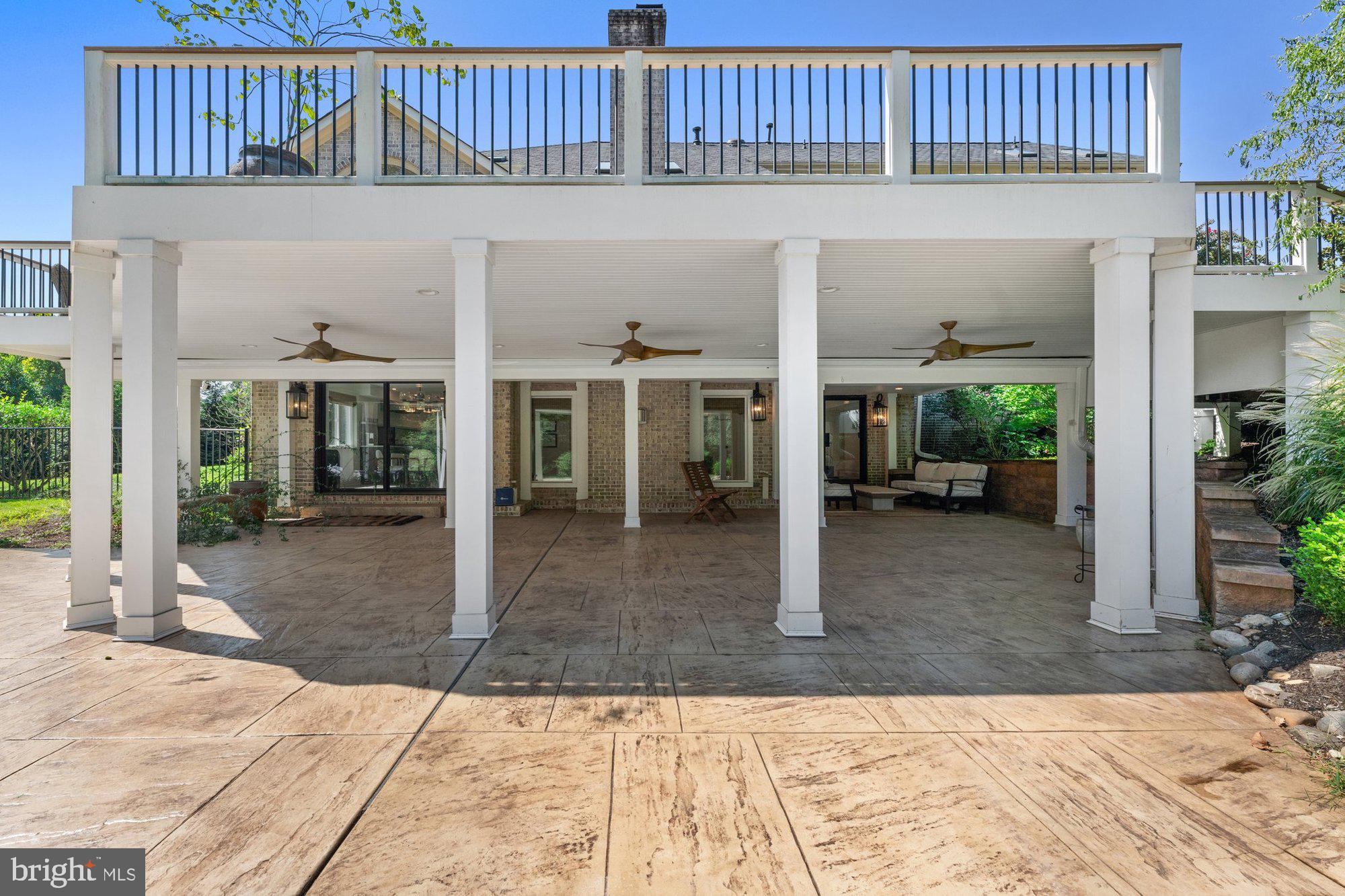 POLO PLACE - Residential