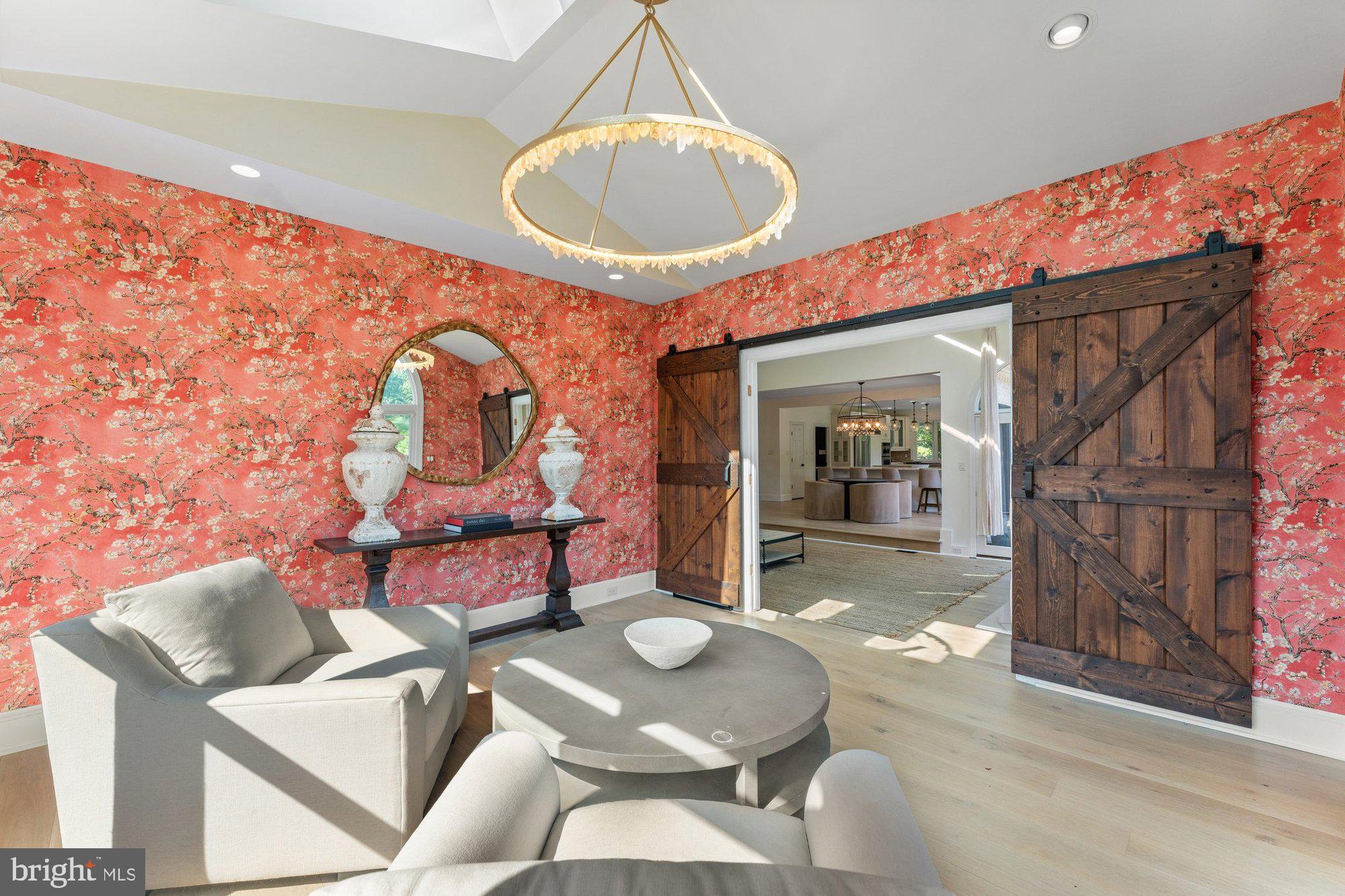 POLO PLACE - Residential