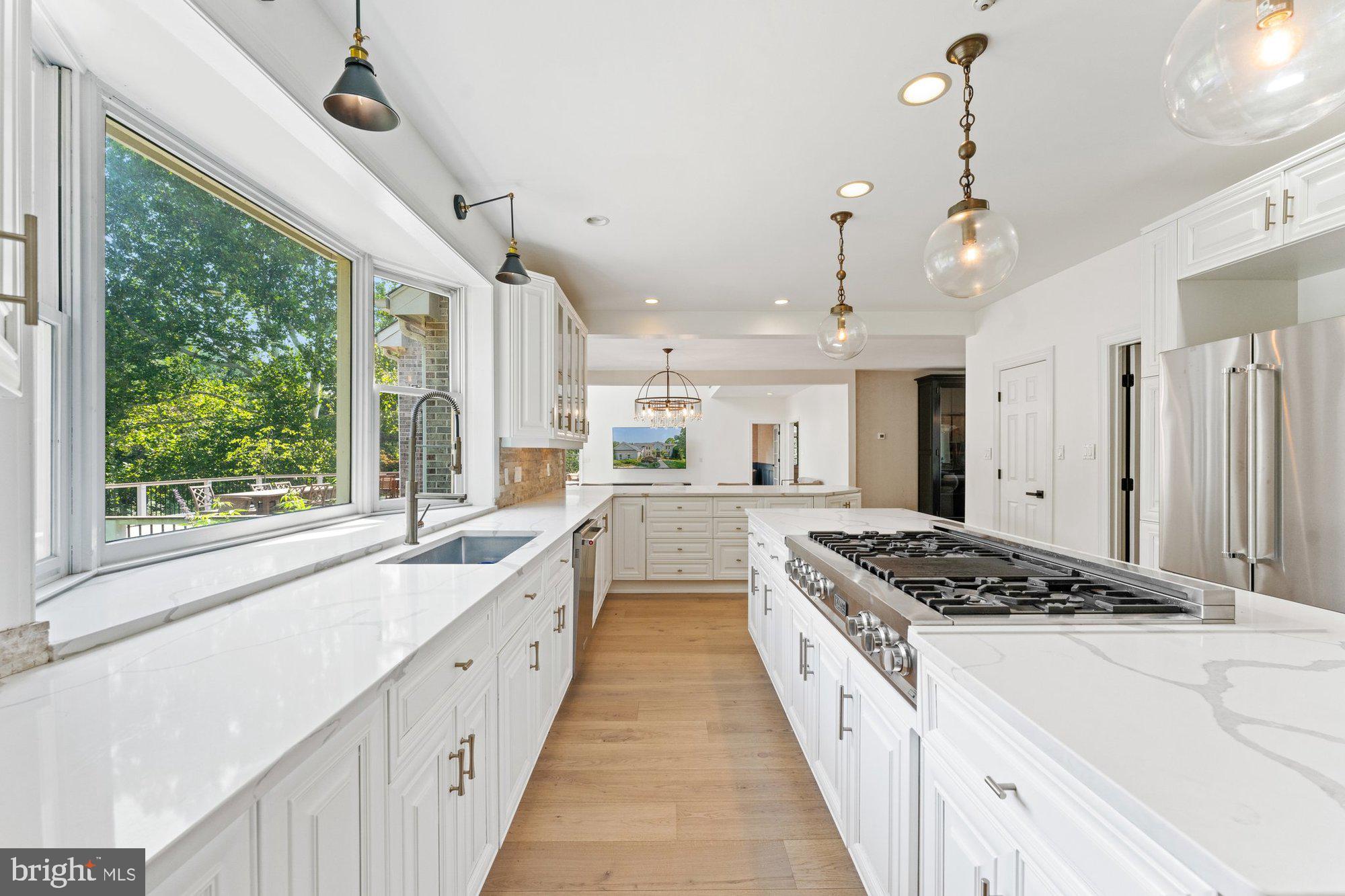 POLO PLACE - Residential