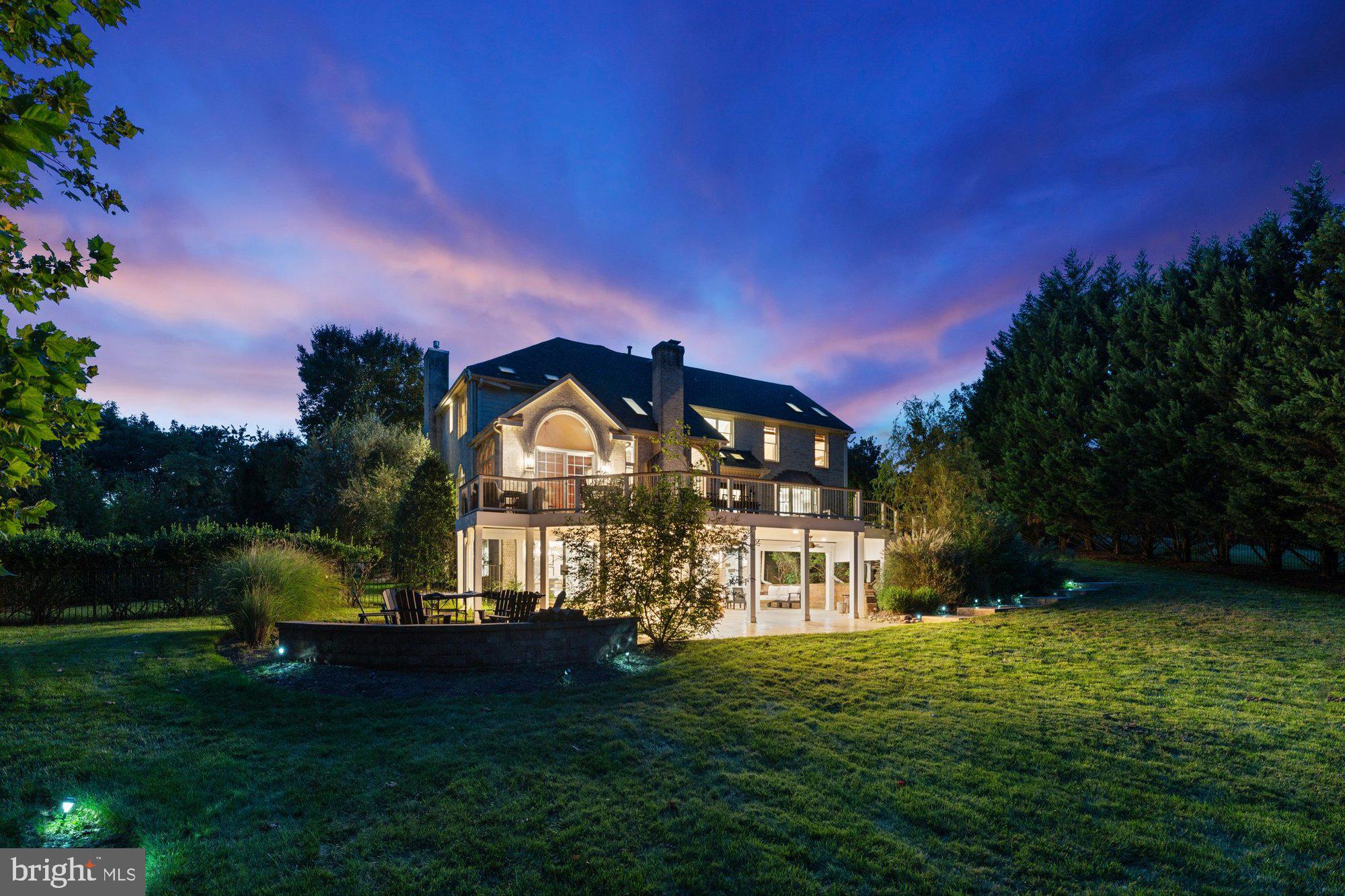 POLO PLACE - Residential