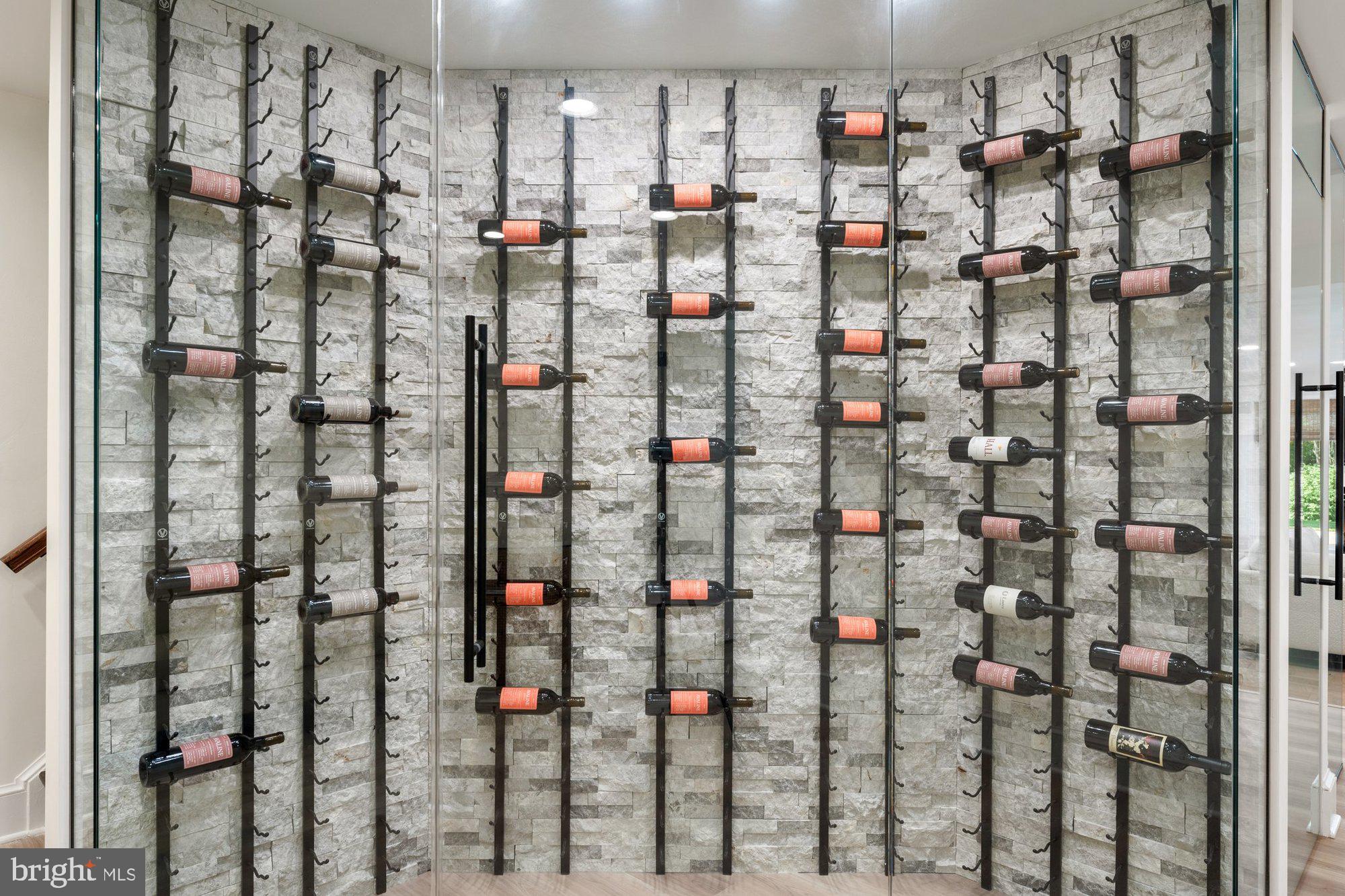 POLO PLACE - Residential