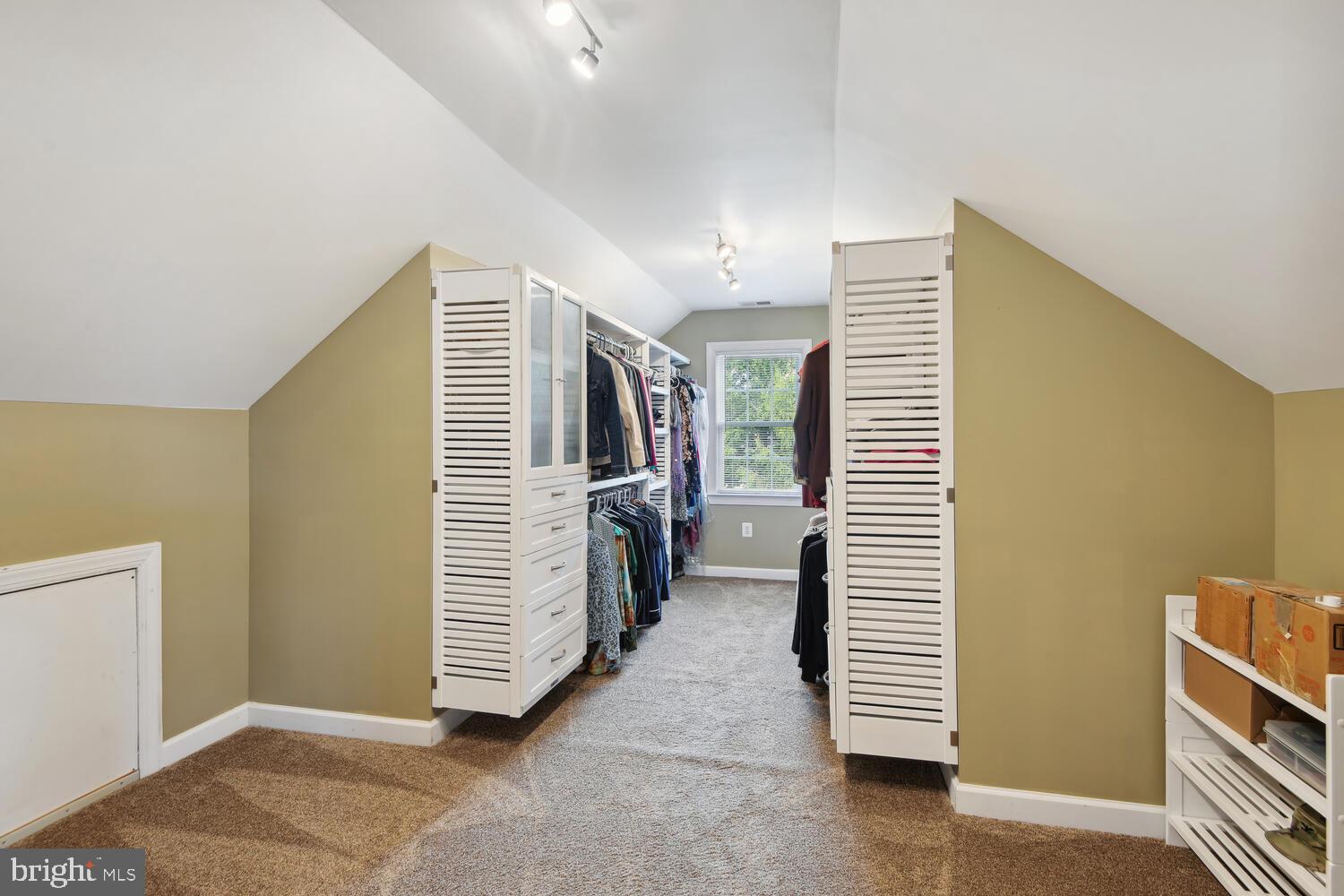 BROOKEVILLE - Residential