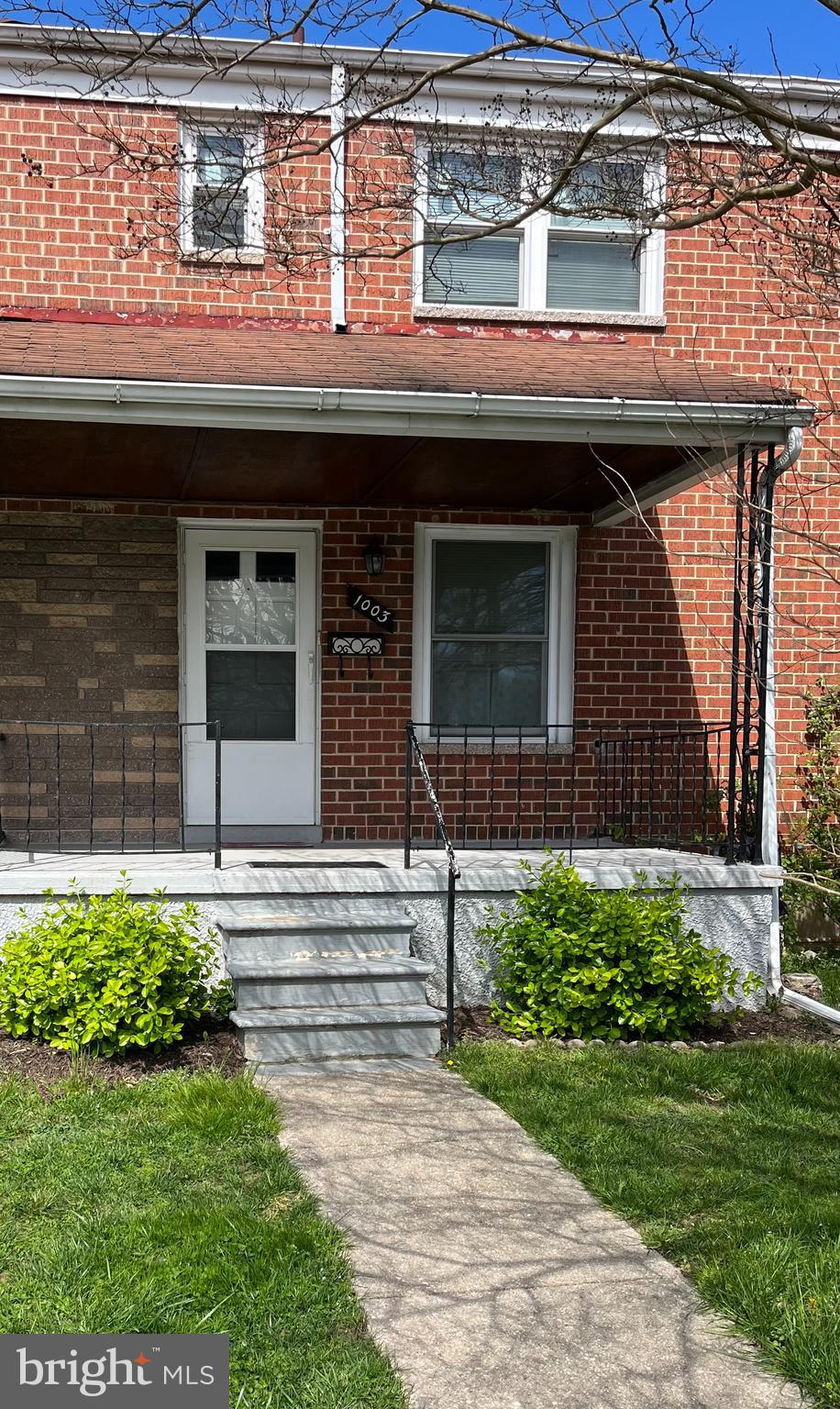 FOX RIDGE MANOR - Residential