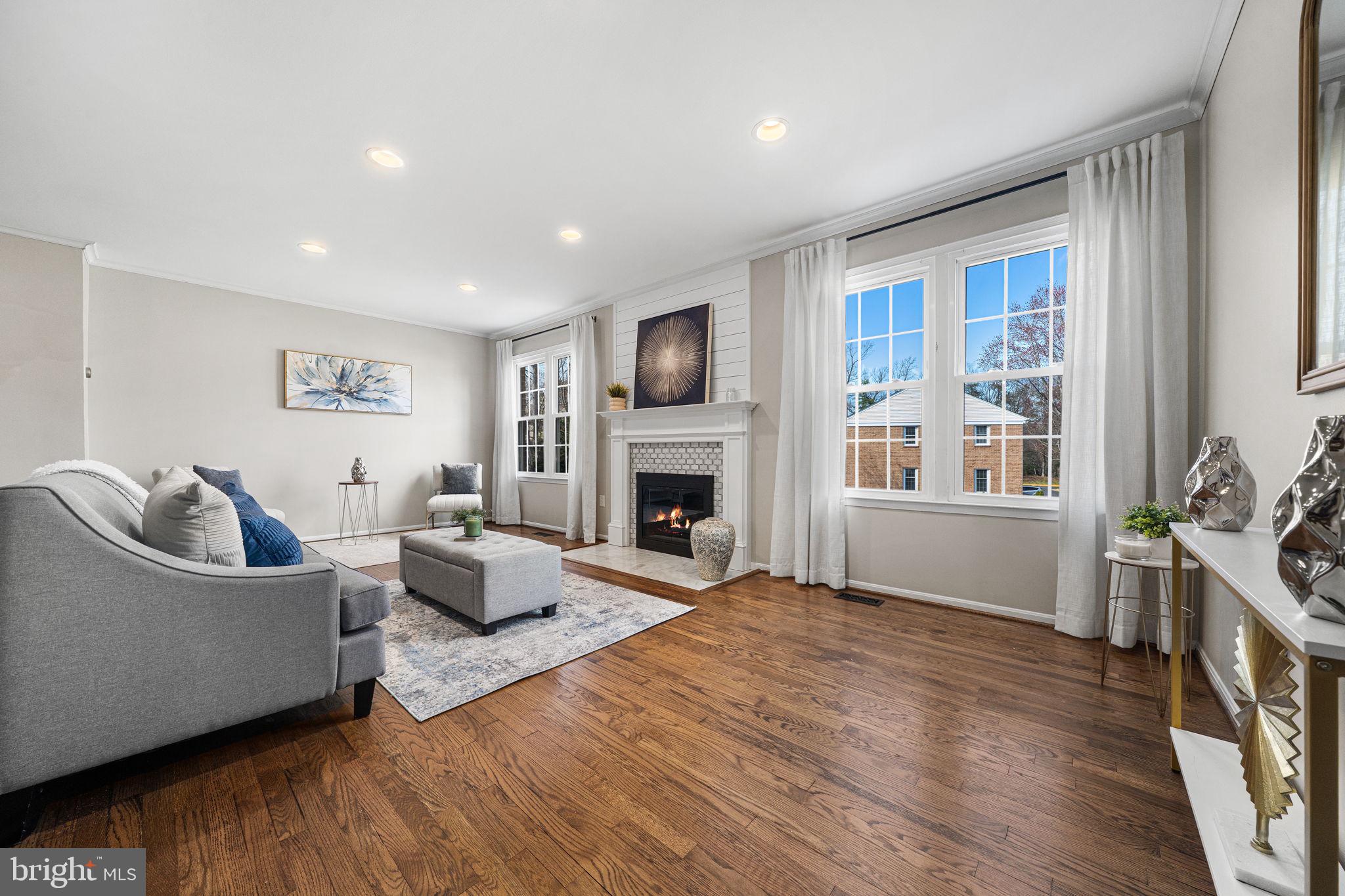 KINGS PARK WEST - Residential