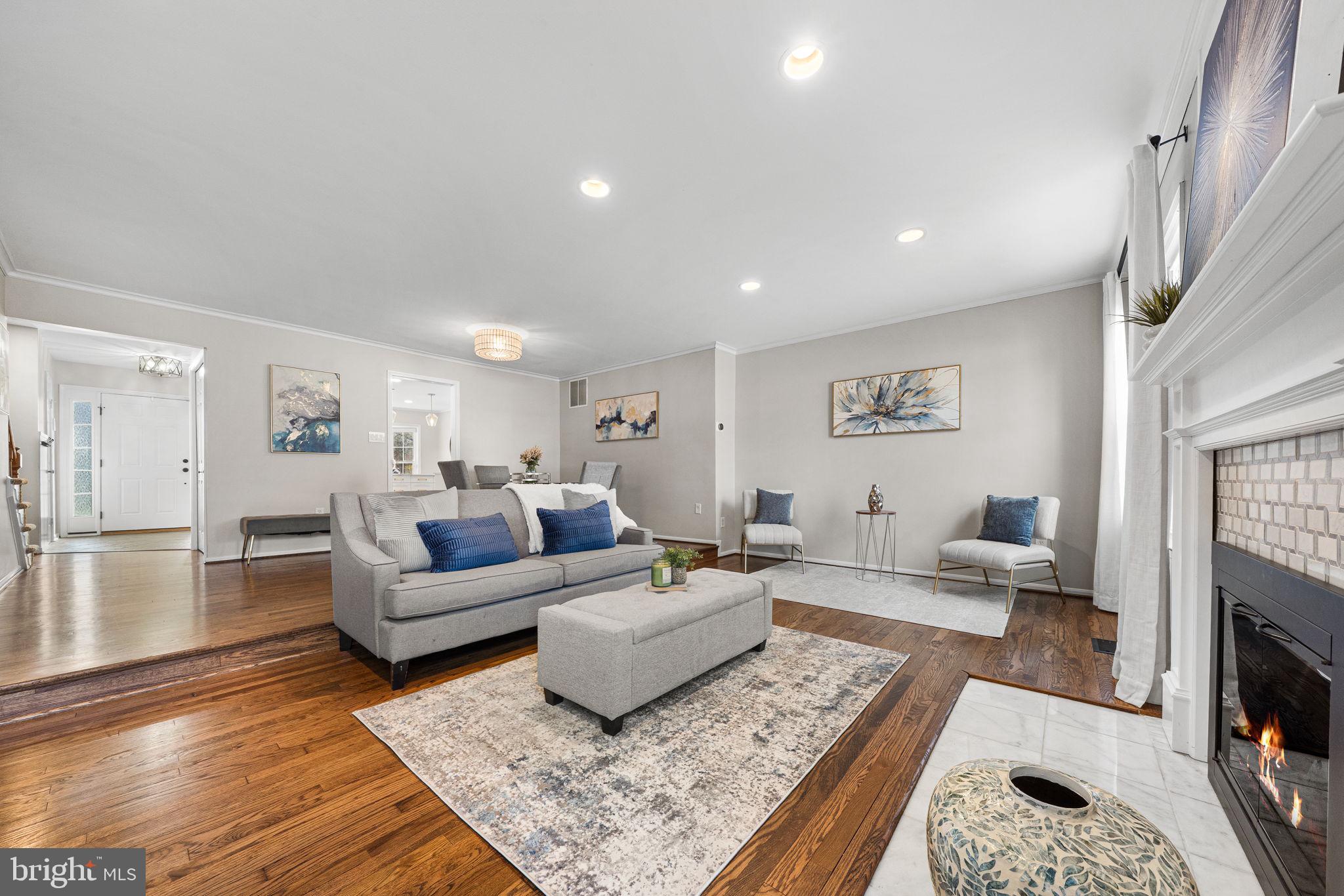 KINGS PARK WEST - Residential