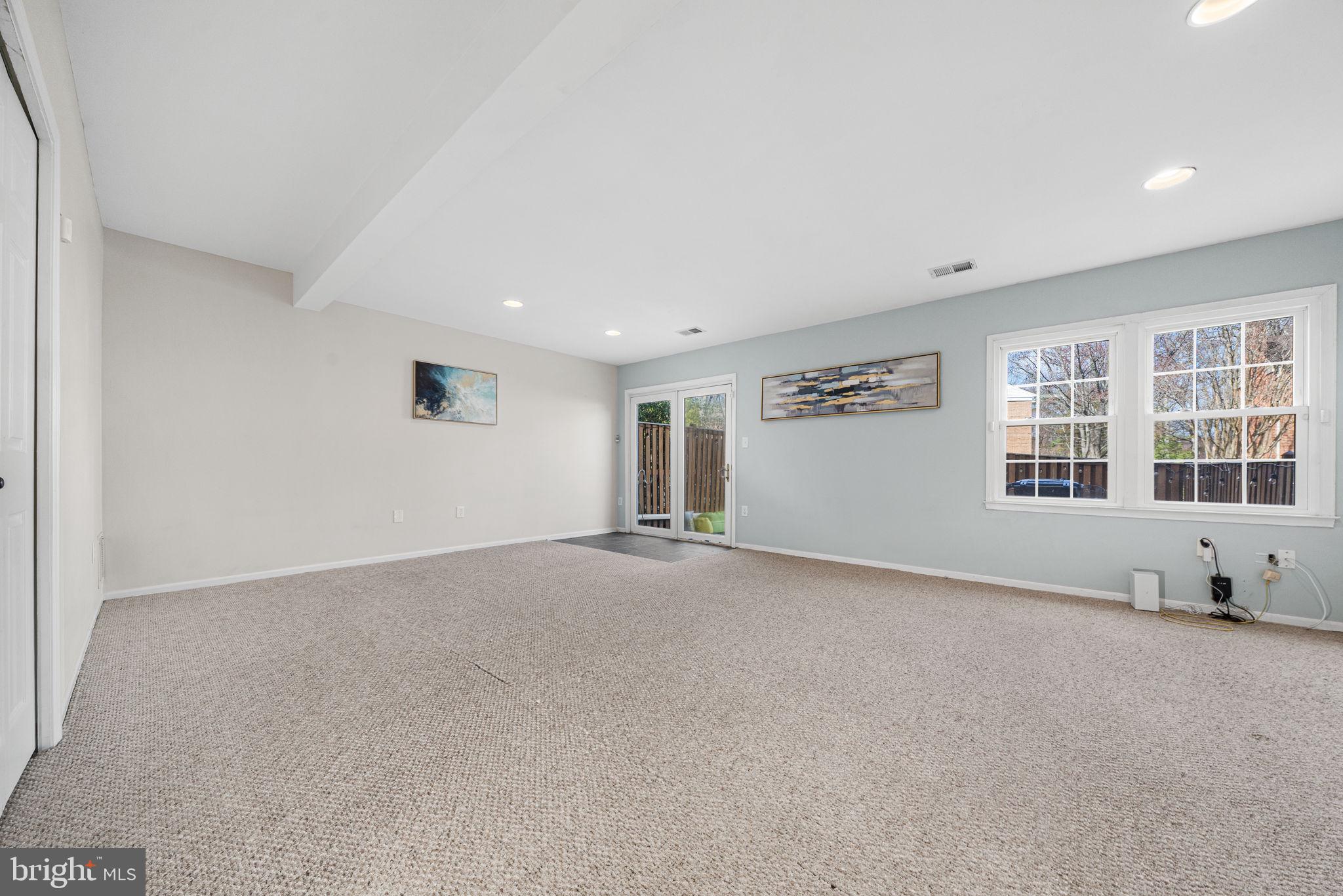 KINGS PARK WEST - Residential