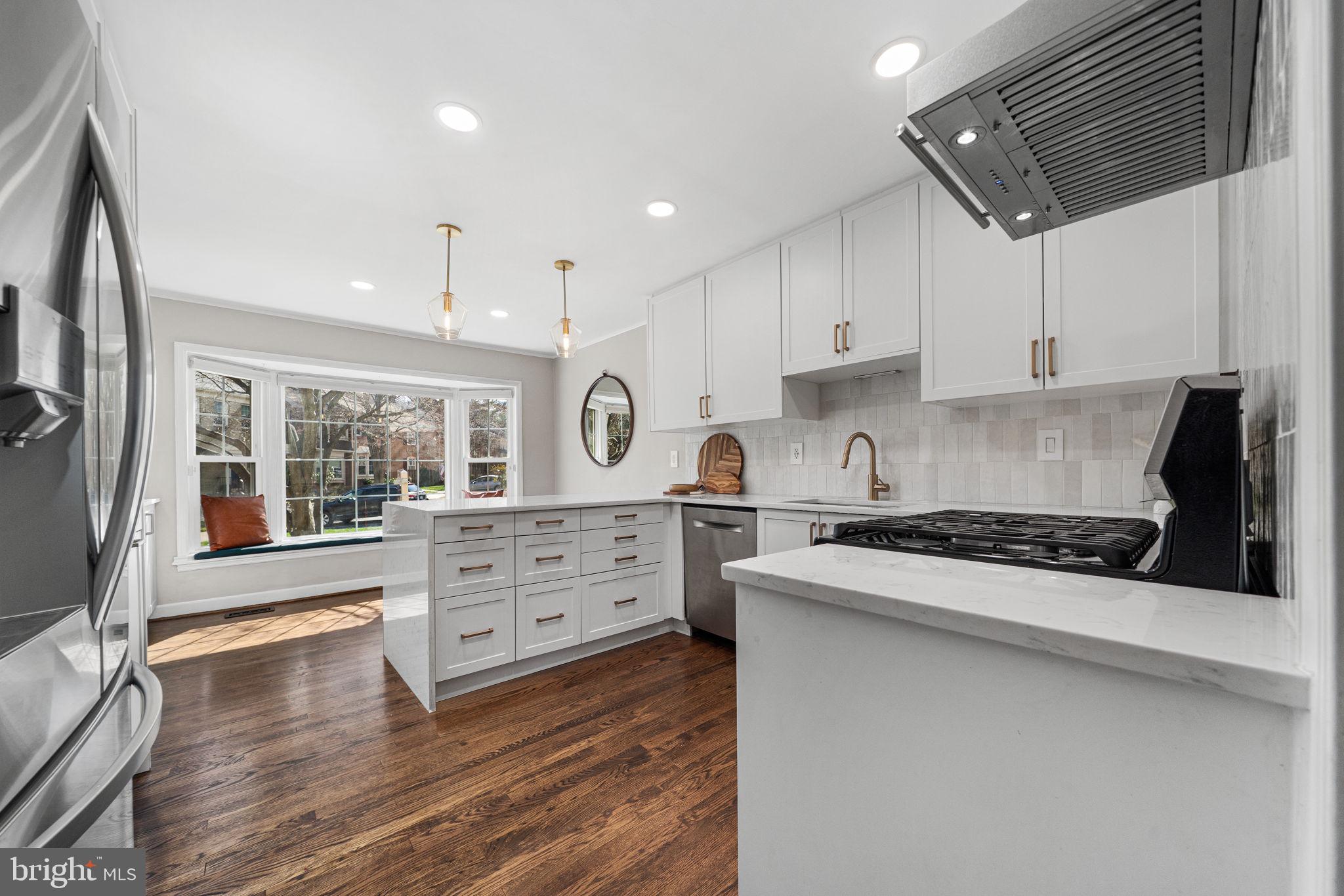 KINGS PARK WEST - Residential