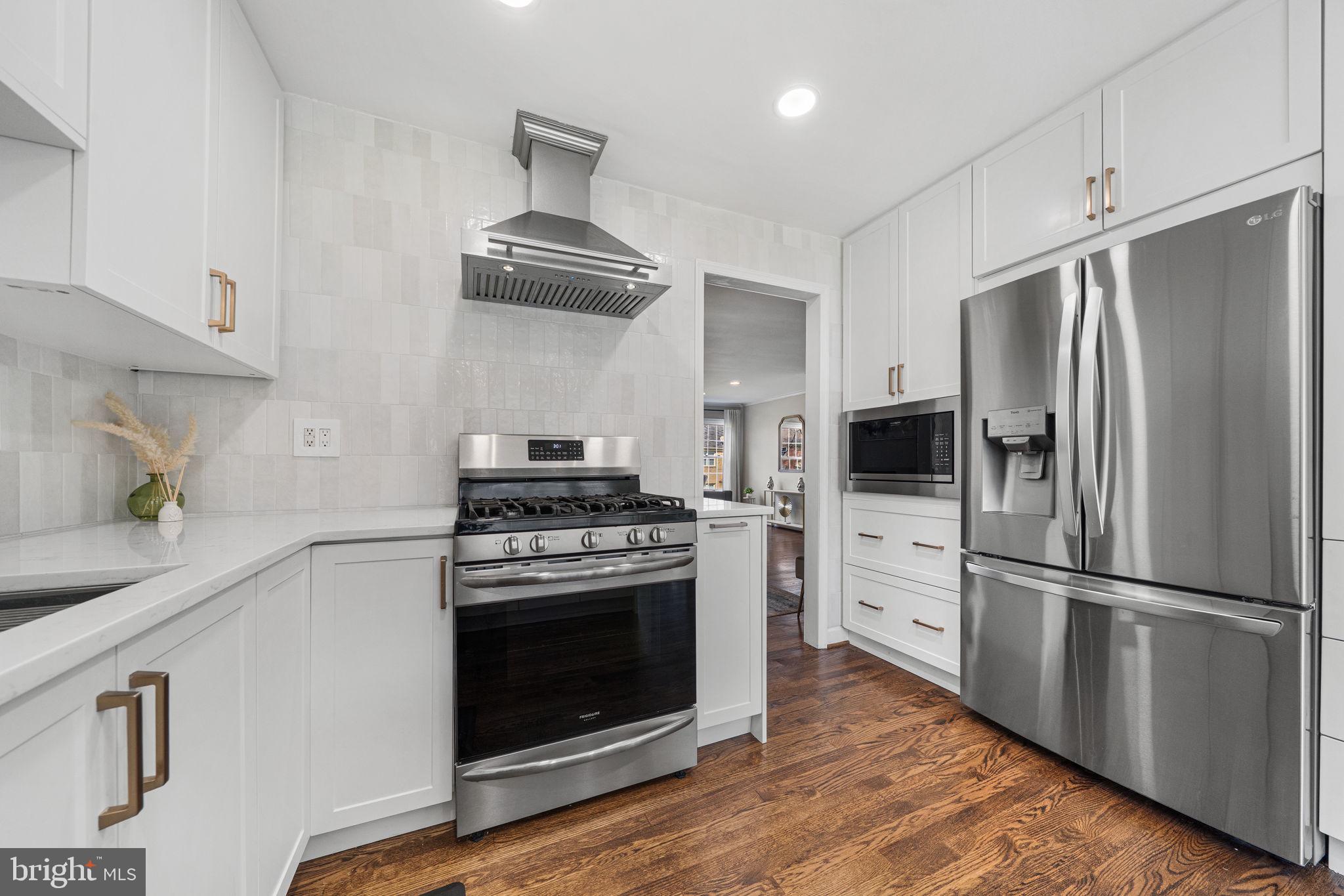 KINGS PARK WEST - Residential