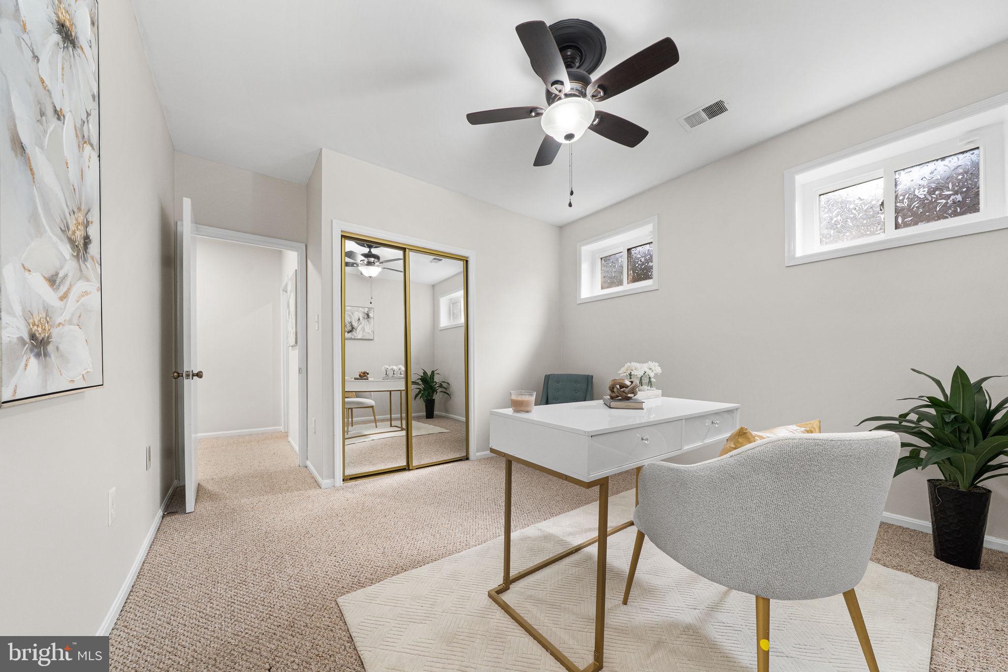 KINGS PARK WEST - Residential