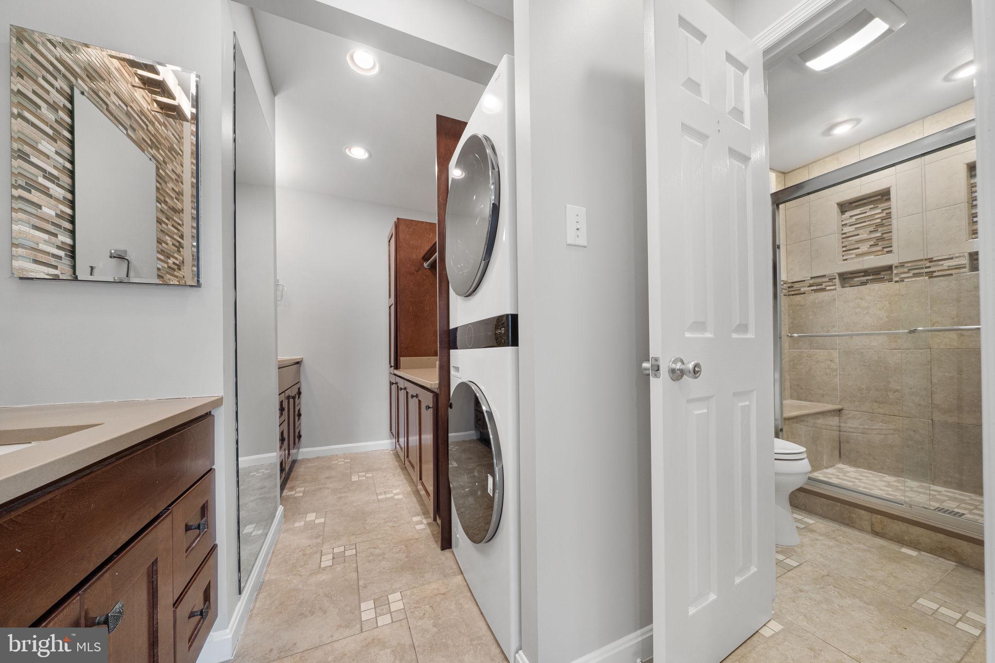 KINGS PARK WEST - Residential