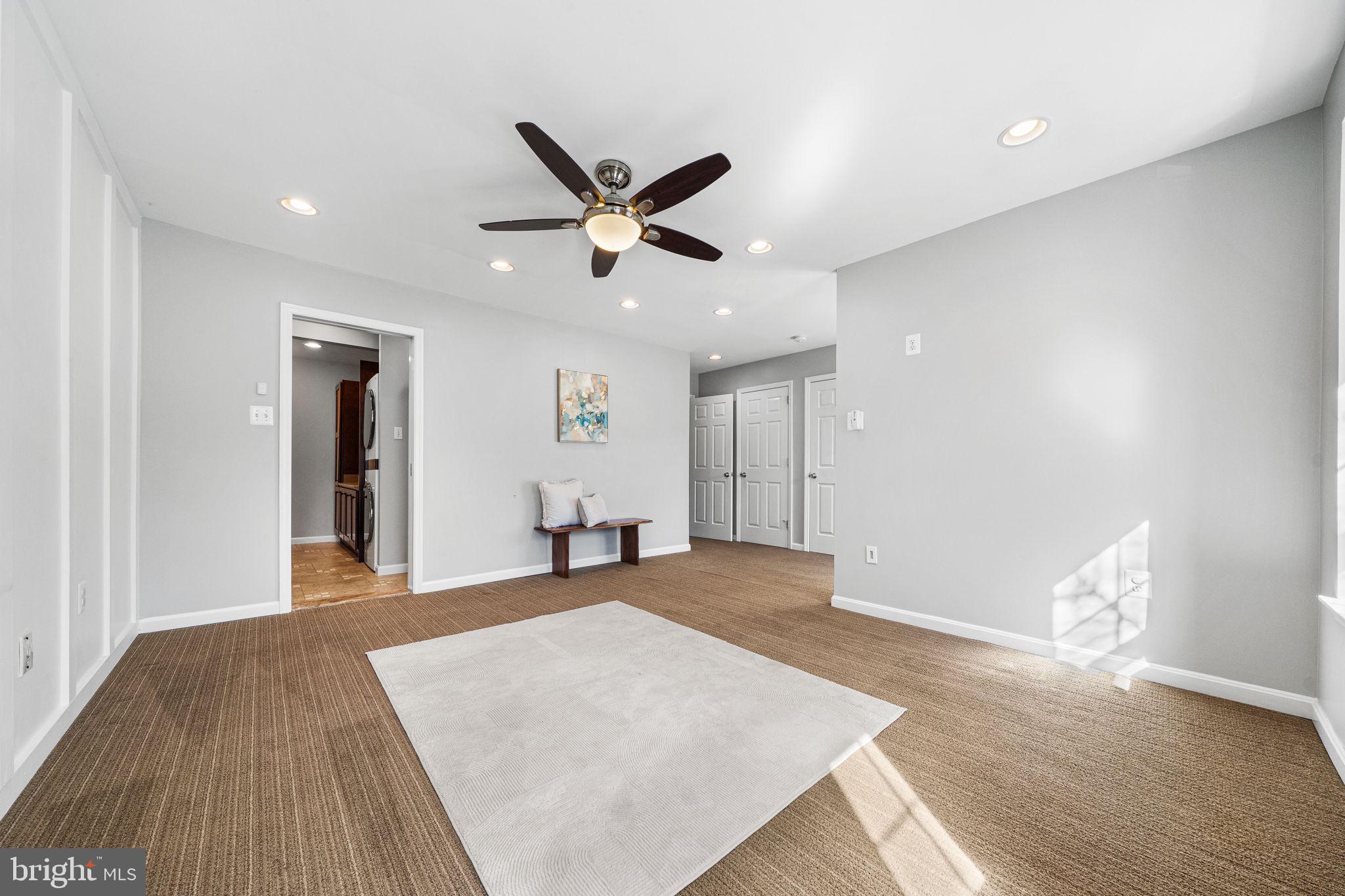 KINGS PARK WEST - Residential