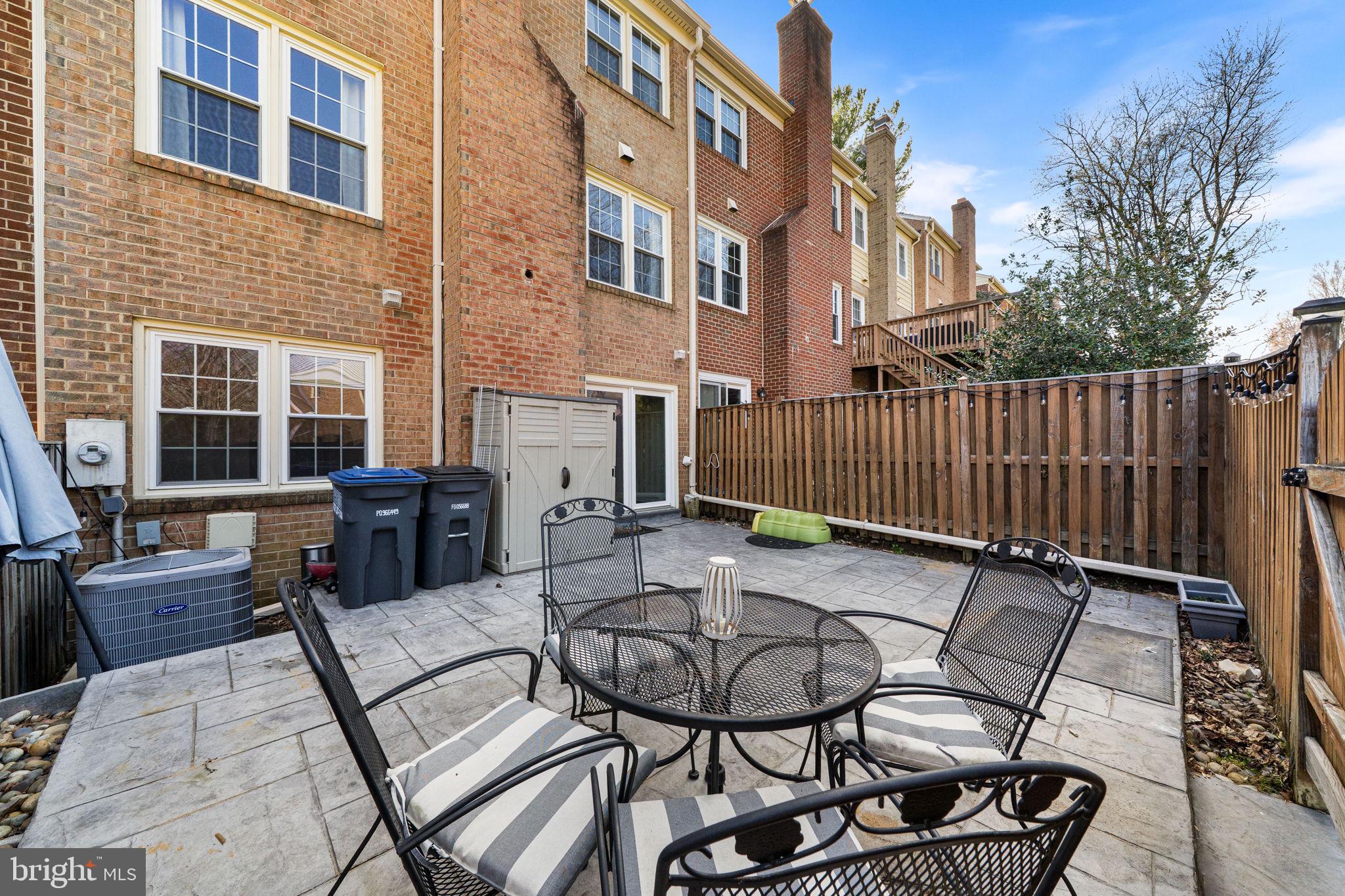 KINGS PARK WEST - Residential