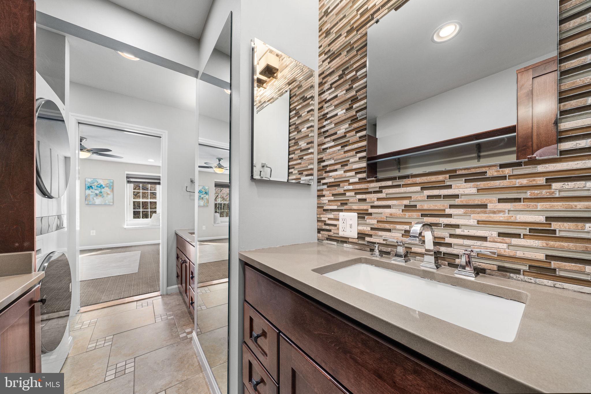 KINGS PARK WEST - Residential