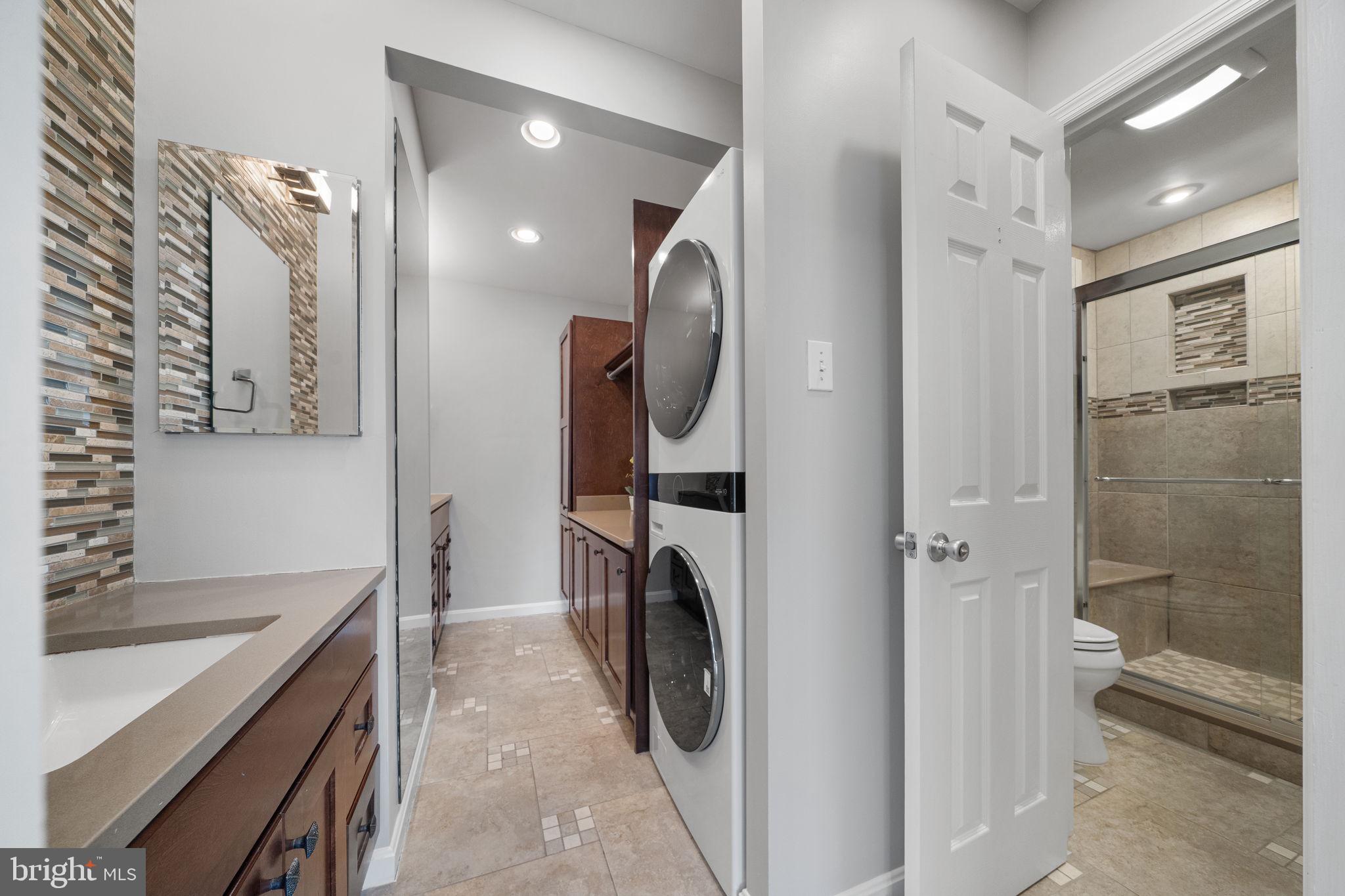 KINGS PARK WEST - Residential