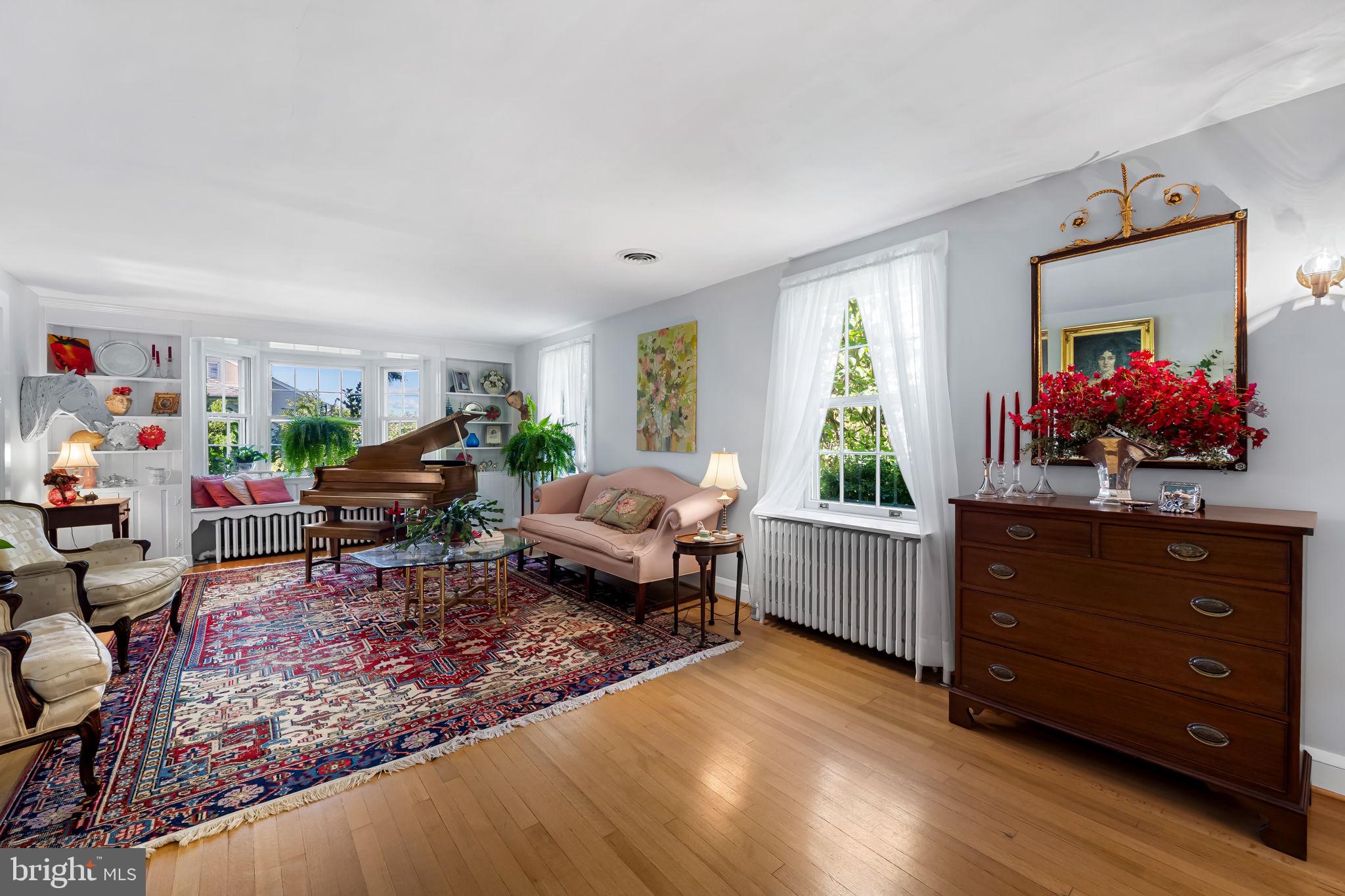 RUXTON - Residential