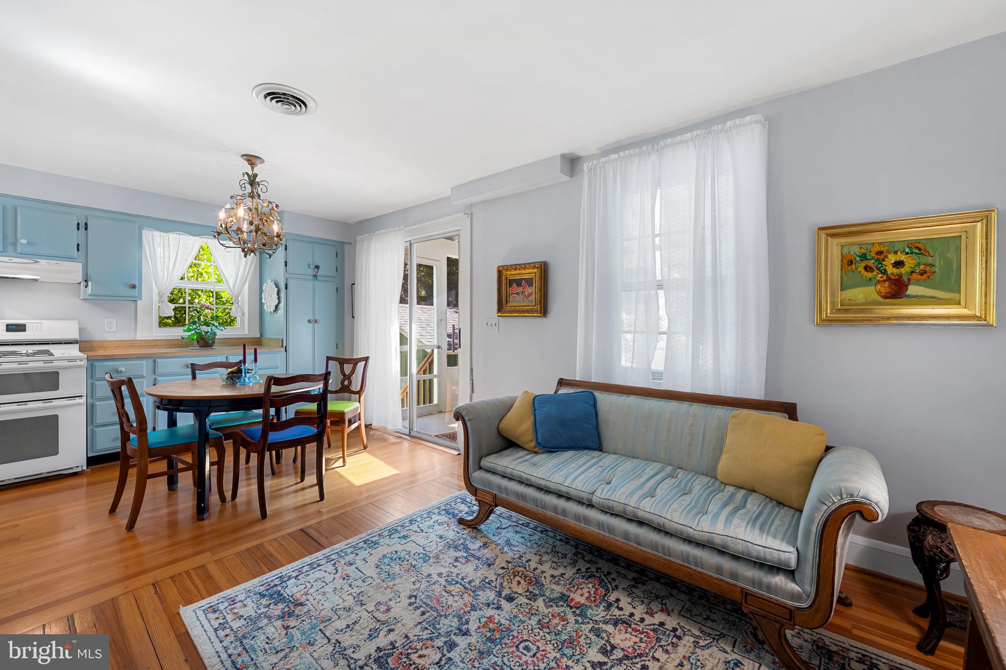 RUXTON - Residential