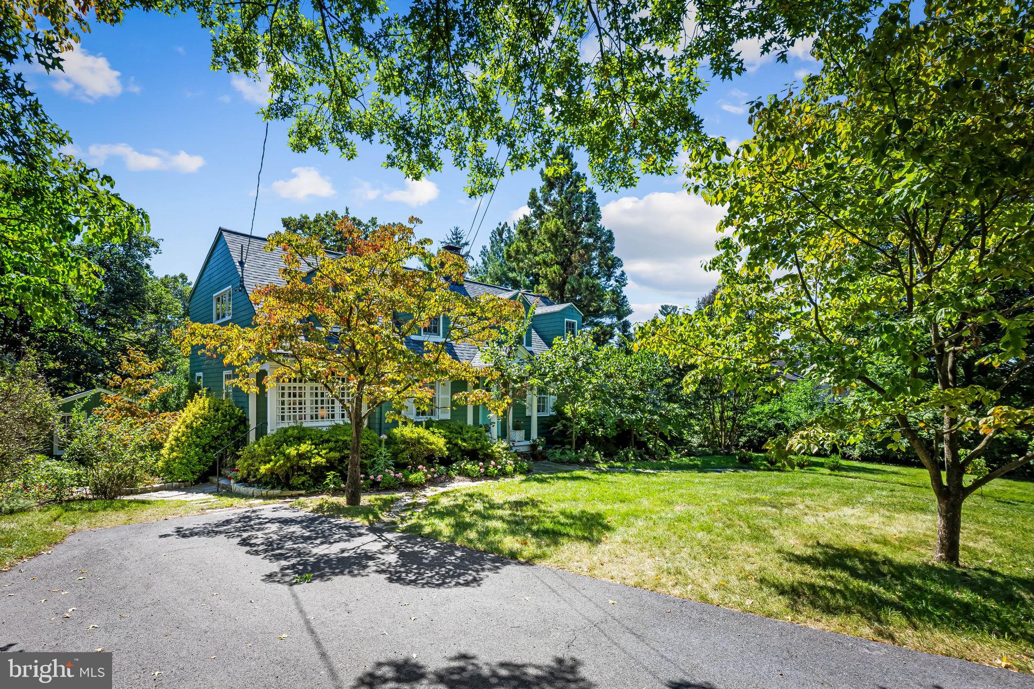 1409 CARROLLTON AVENUE