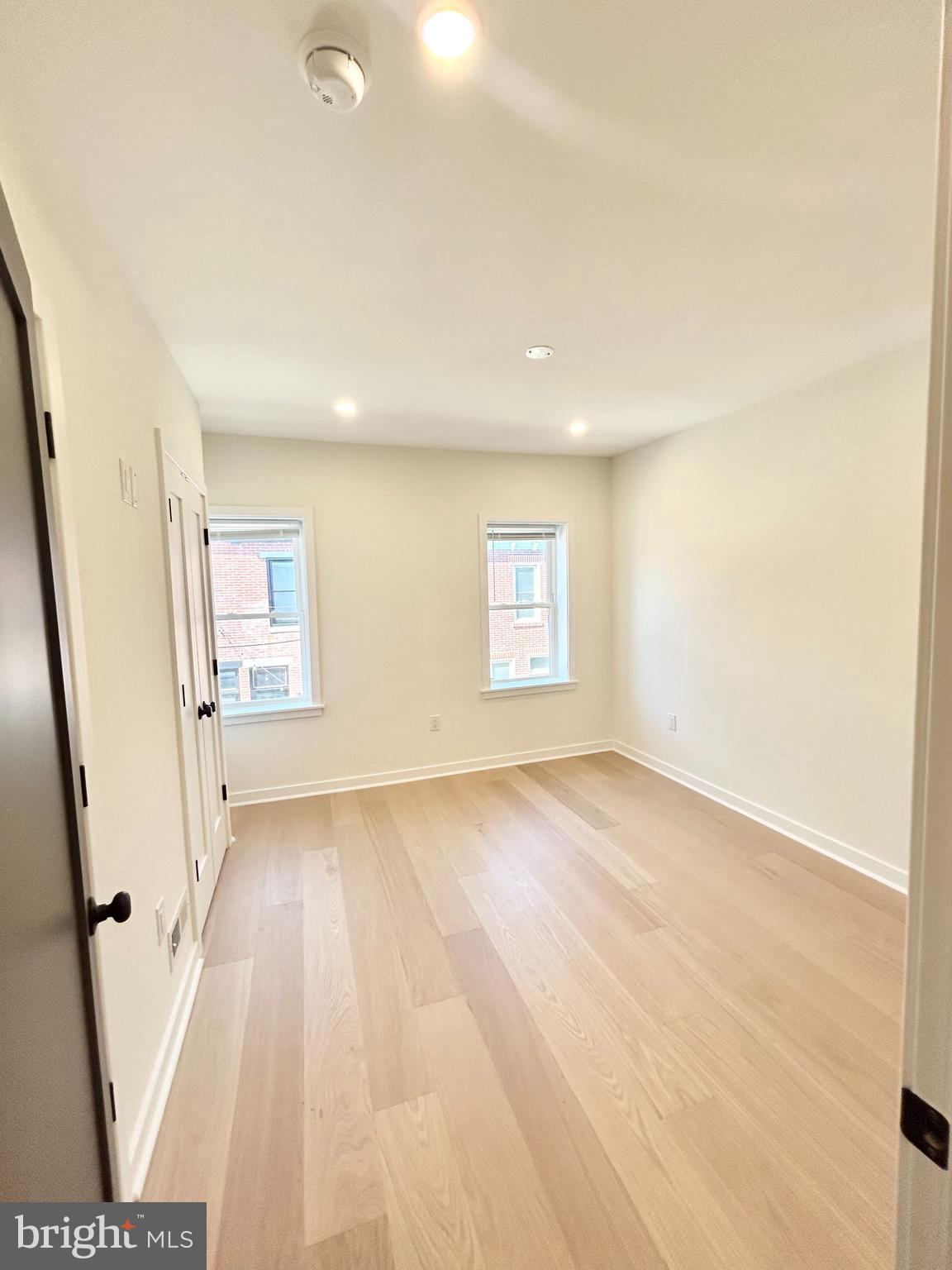 FAIRMOUNT - Residential