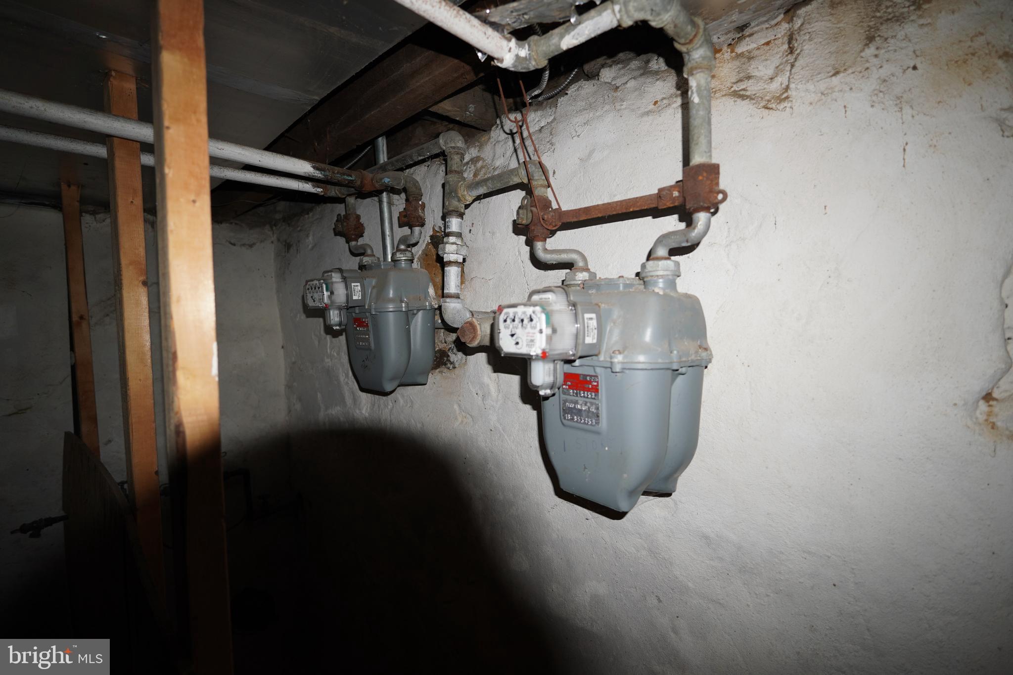 COBBS CREEK - Commercial Sale