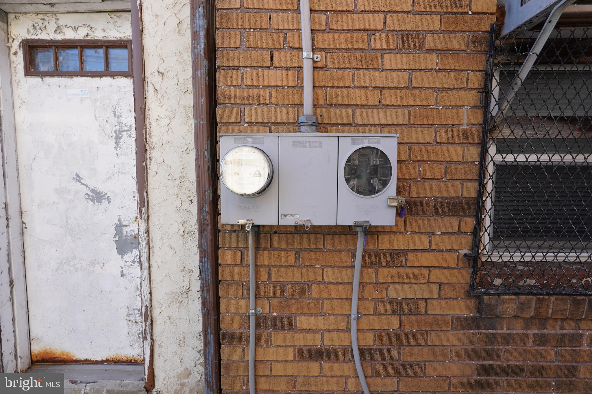 COBBS CREEK - Commercial Sale