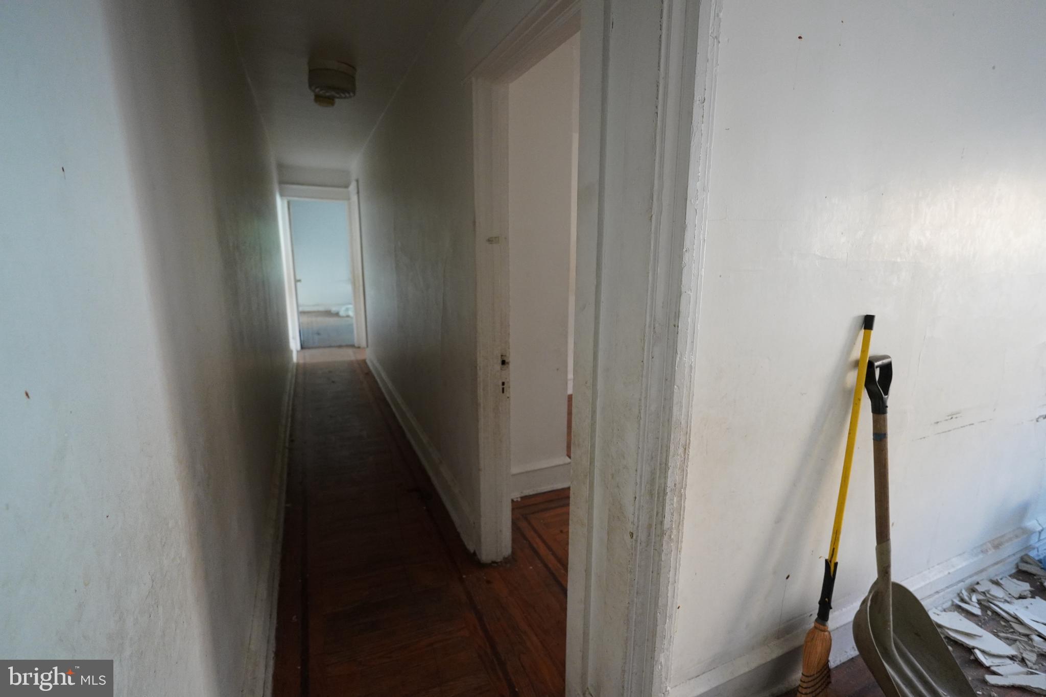 COBBS CREEK - Commercial Sale