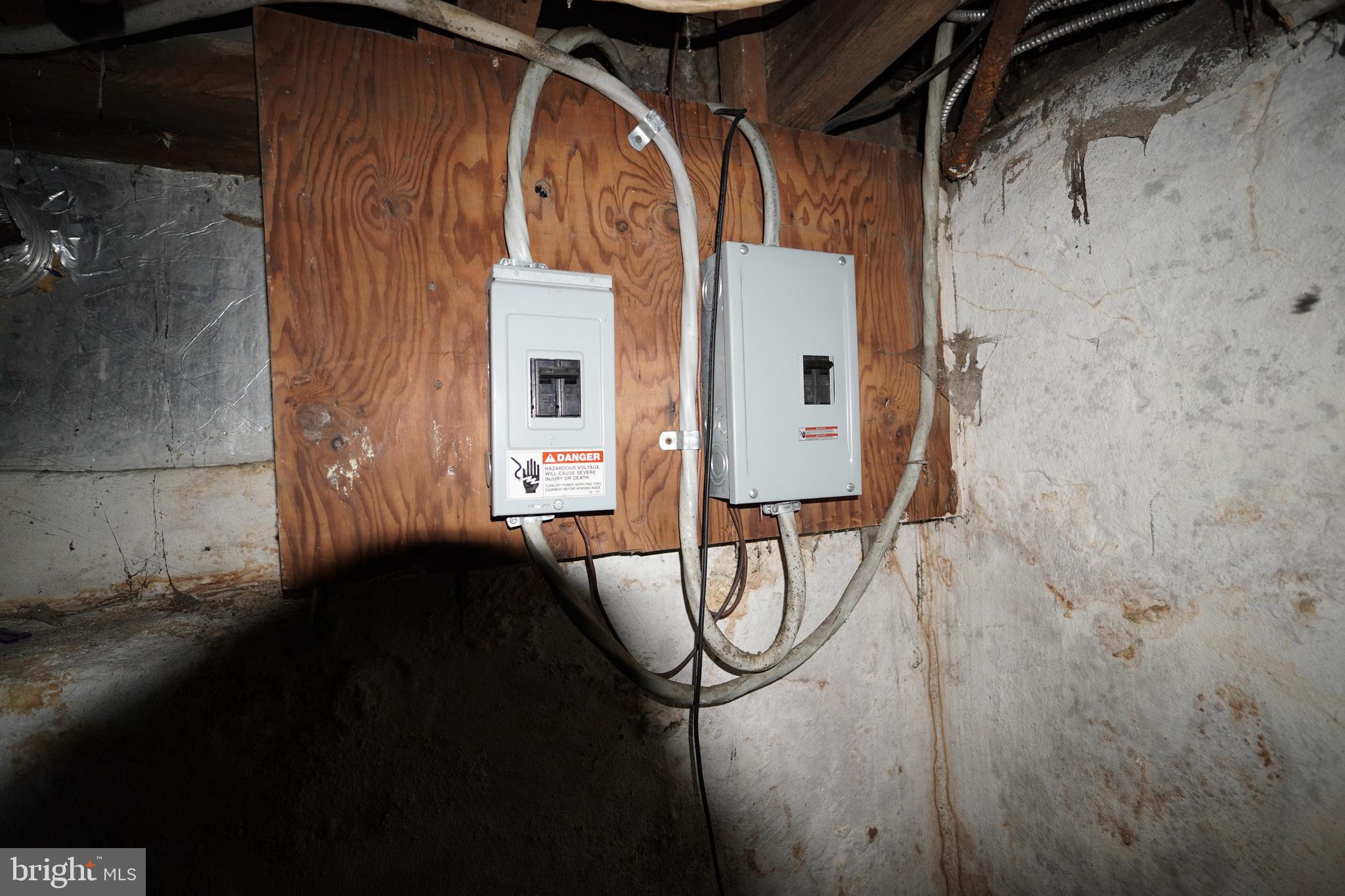 COBBS CREEK - Commercial Sale