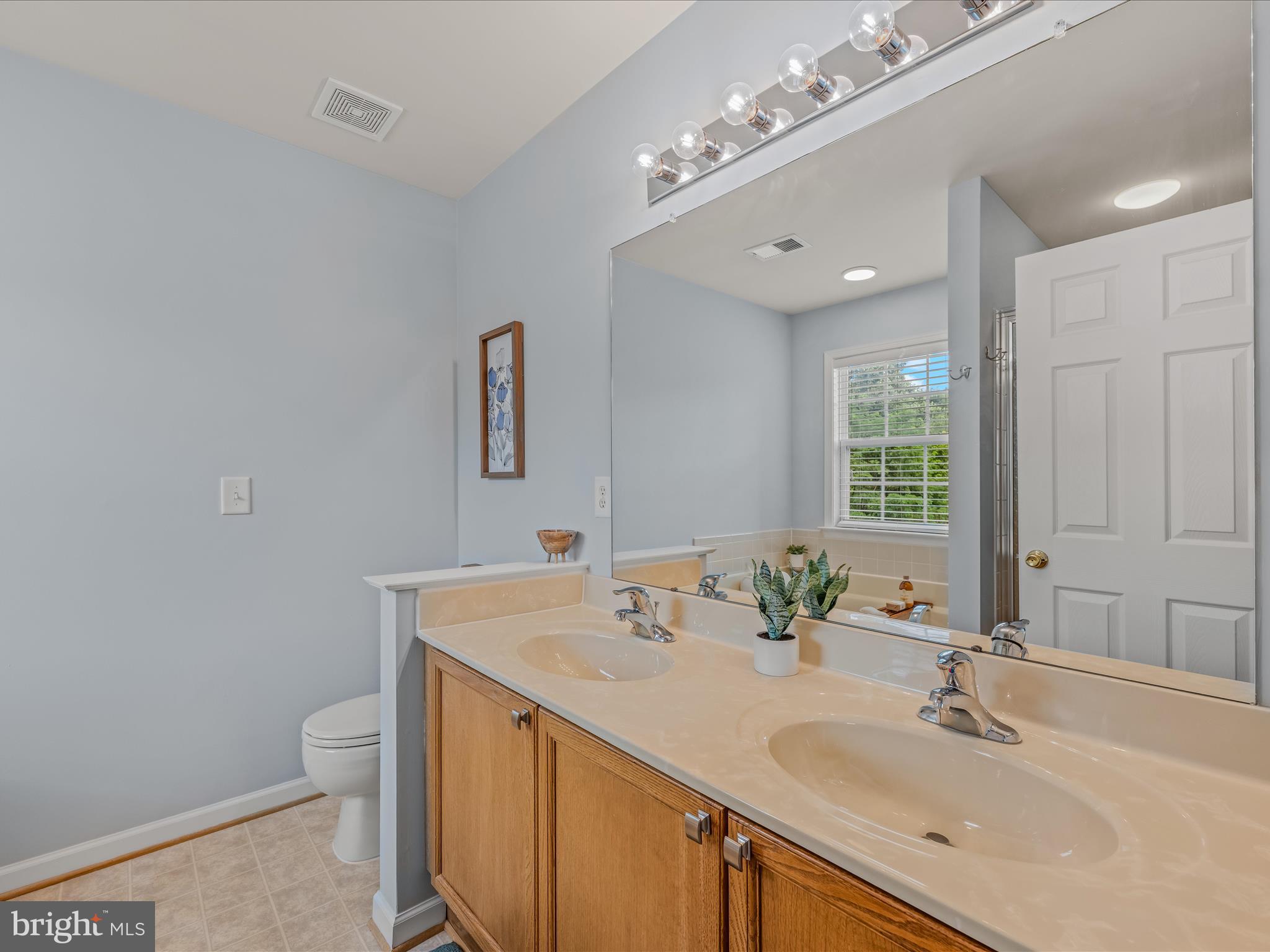 THE GALLERY - Residential