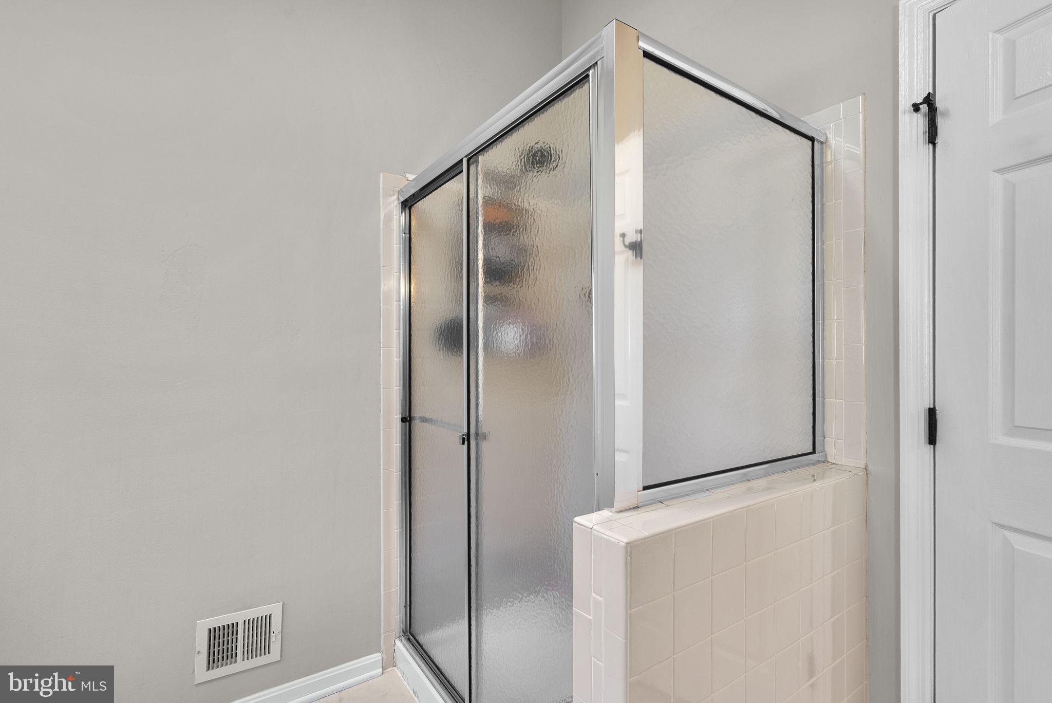 STANLEY FOREST - Residential