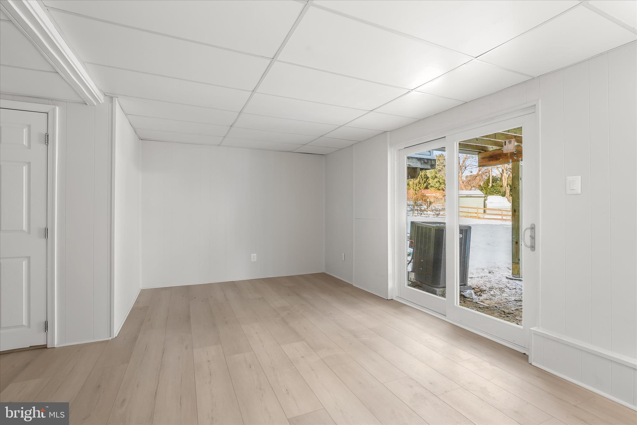 ROBERTS FIELD - Residential