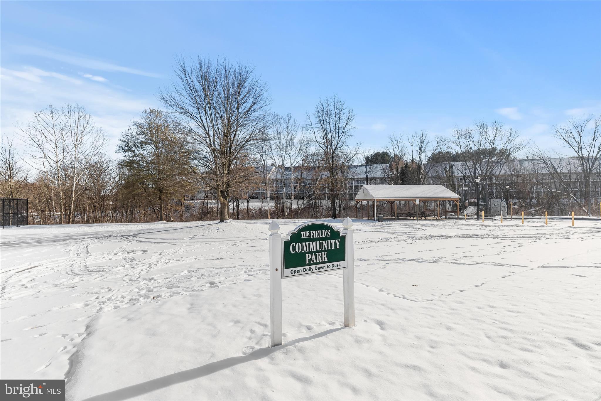 ROBERTS FIELD - Residential