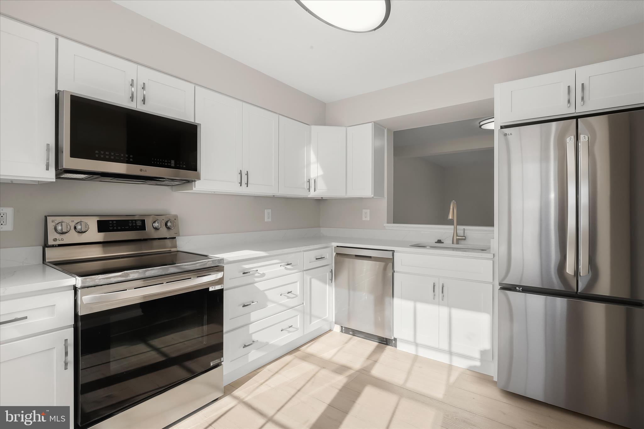 ROBERTS FIELD - Residential