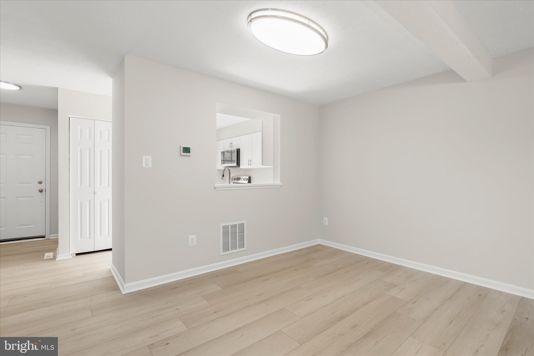 ROBERTS FIELD - Residential