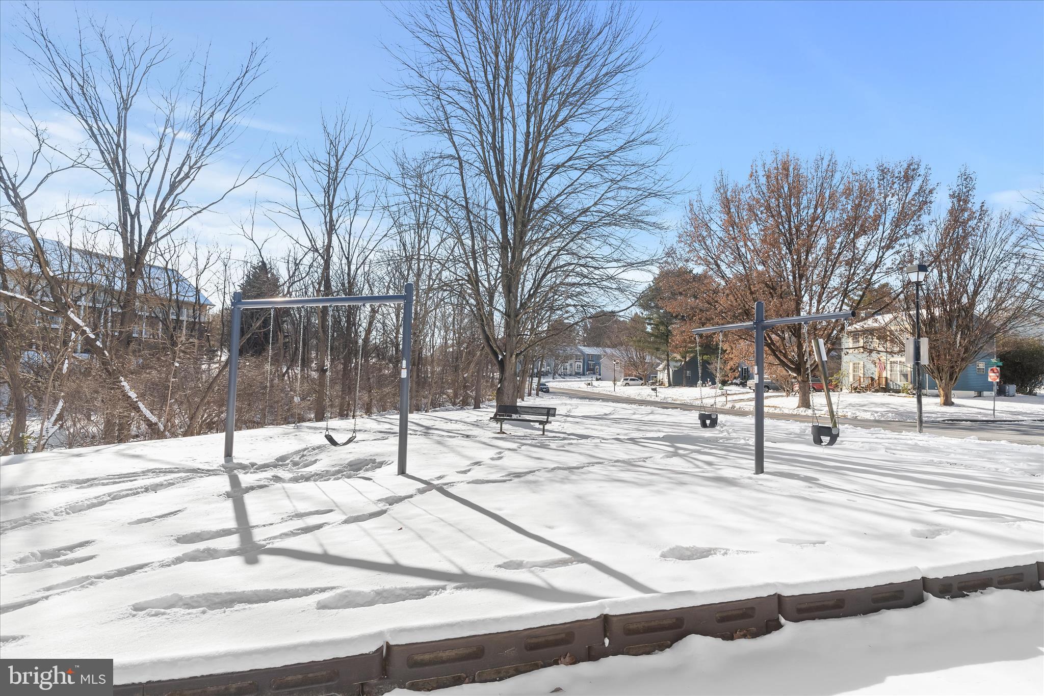 ROBERTS FIELD - Residential