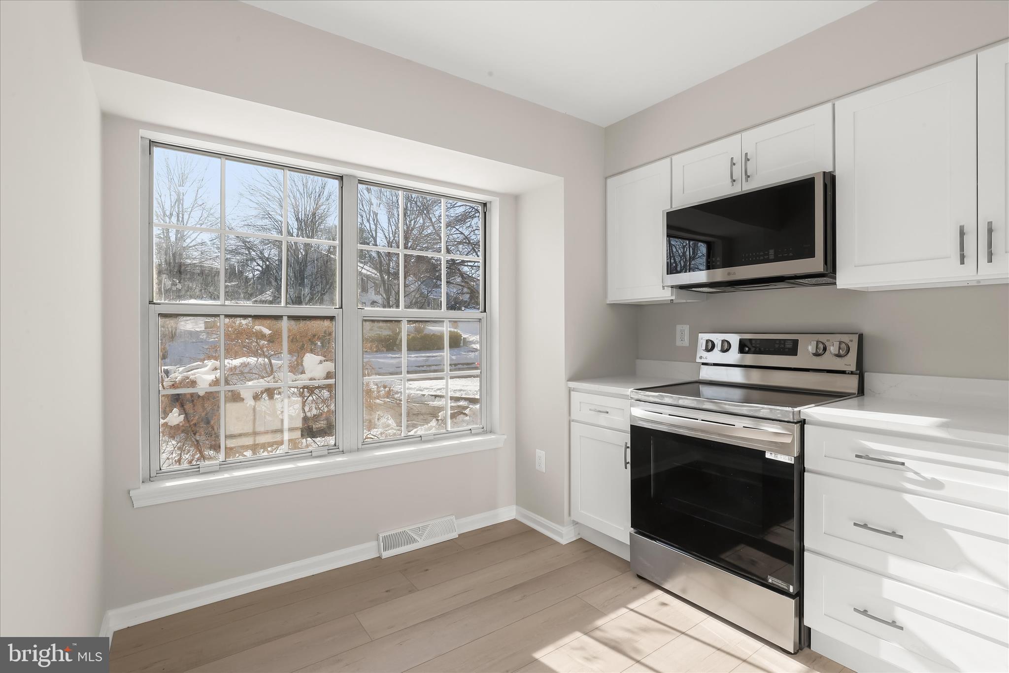 ROBERTS FIELD - Residential