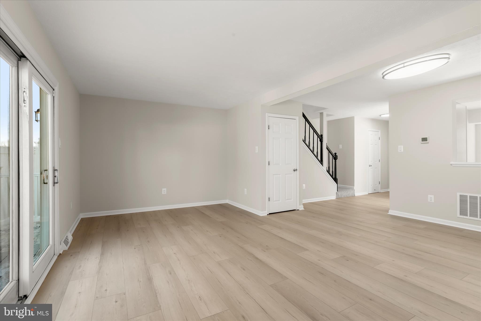 ROBERTS FIELD - Residential