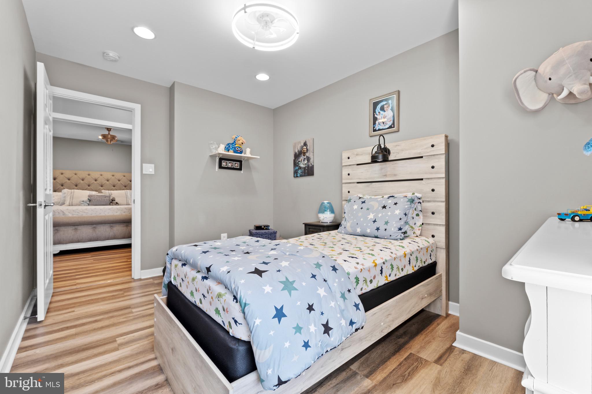 CANAL RUN - Residential