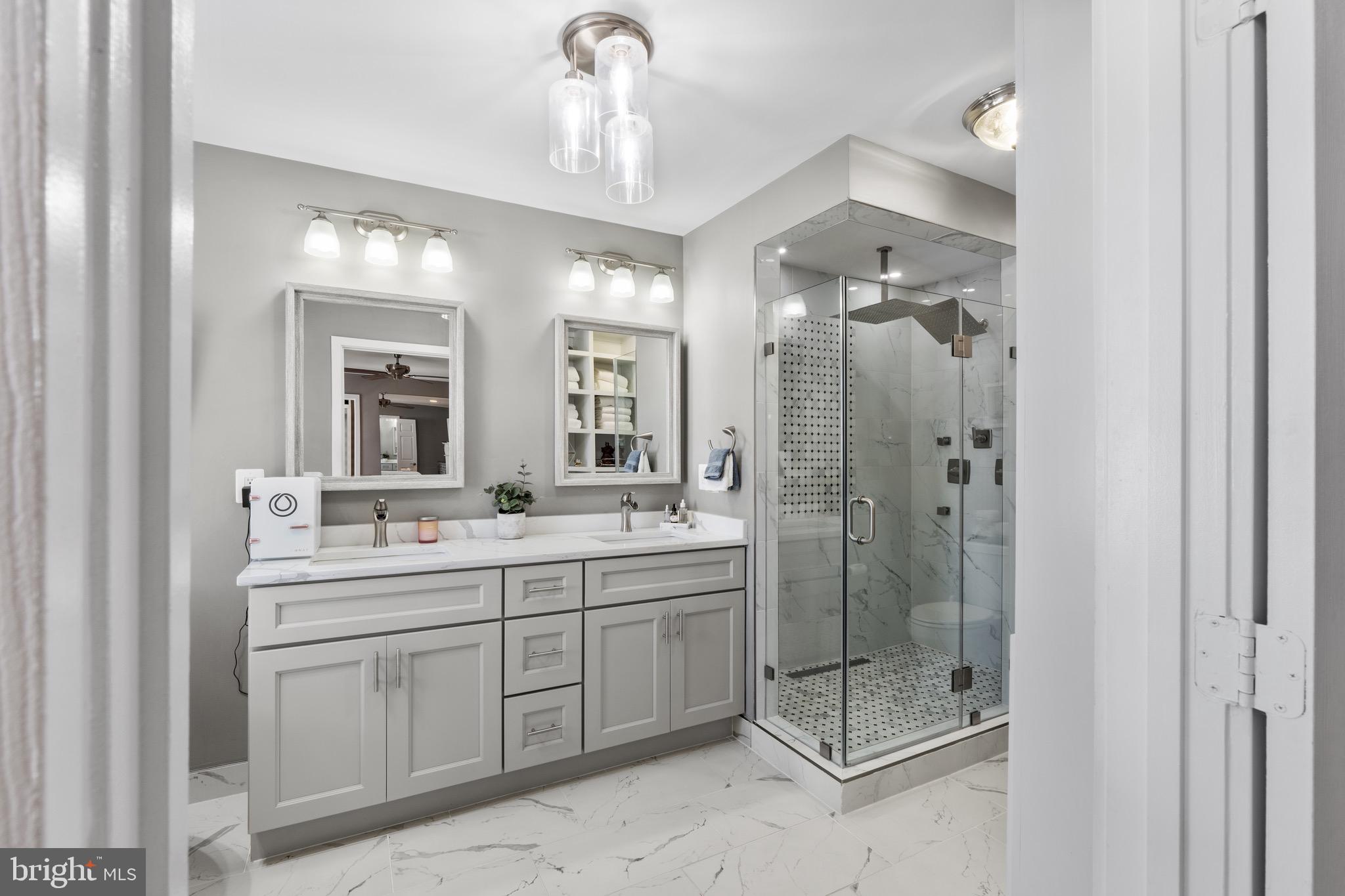 CANAL RUN - Residential