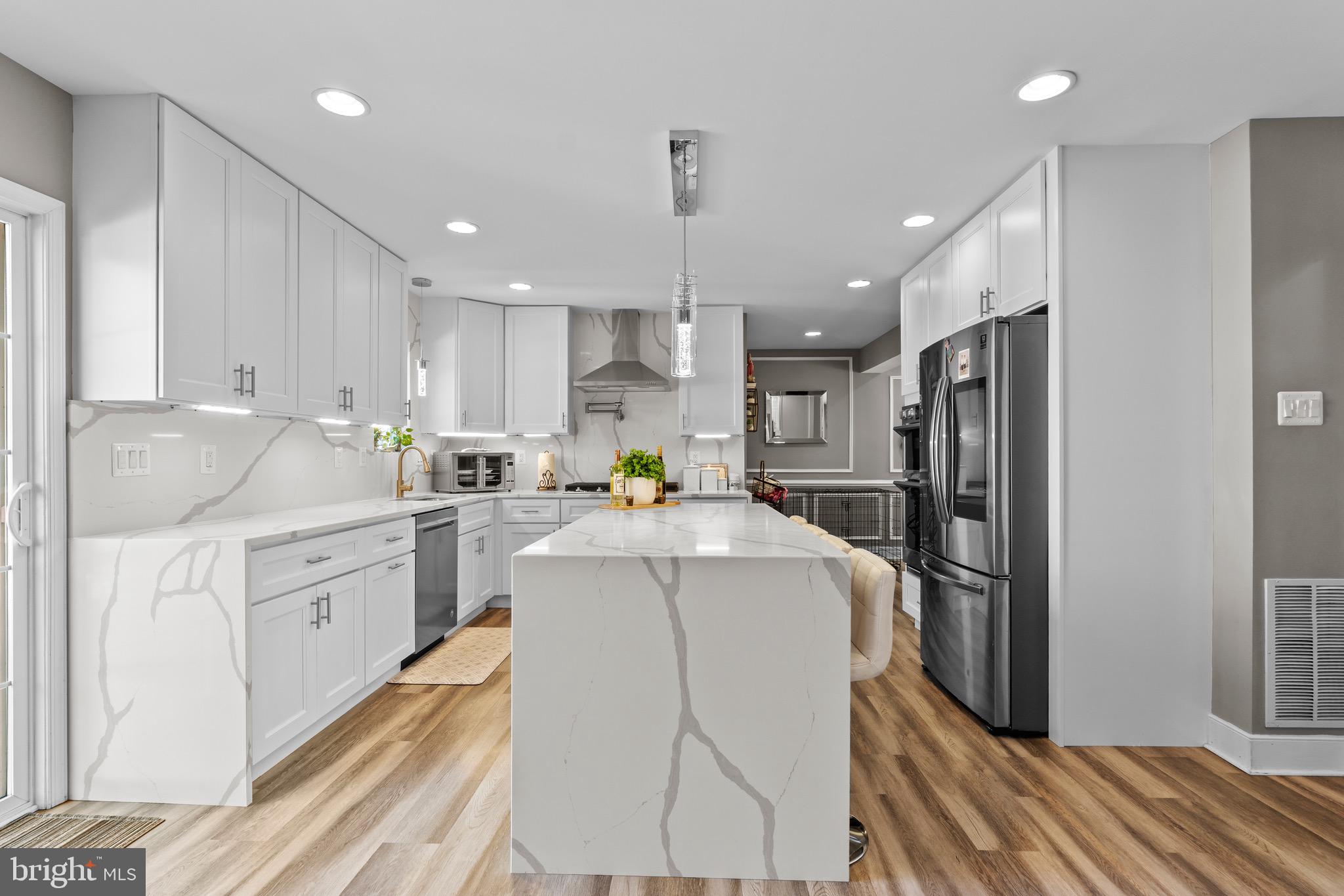 CANAL RUN - Residential