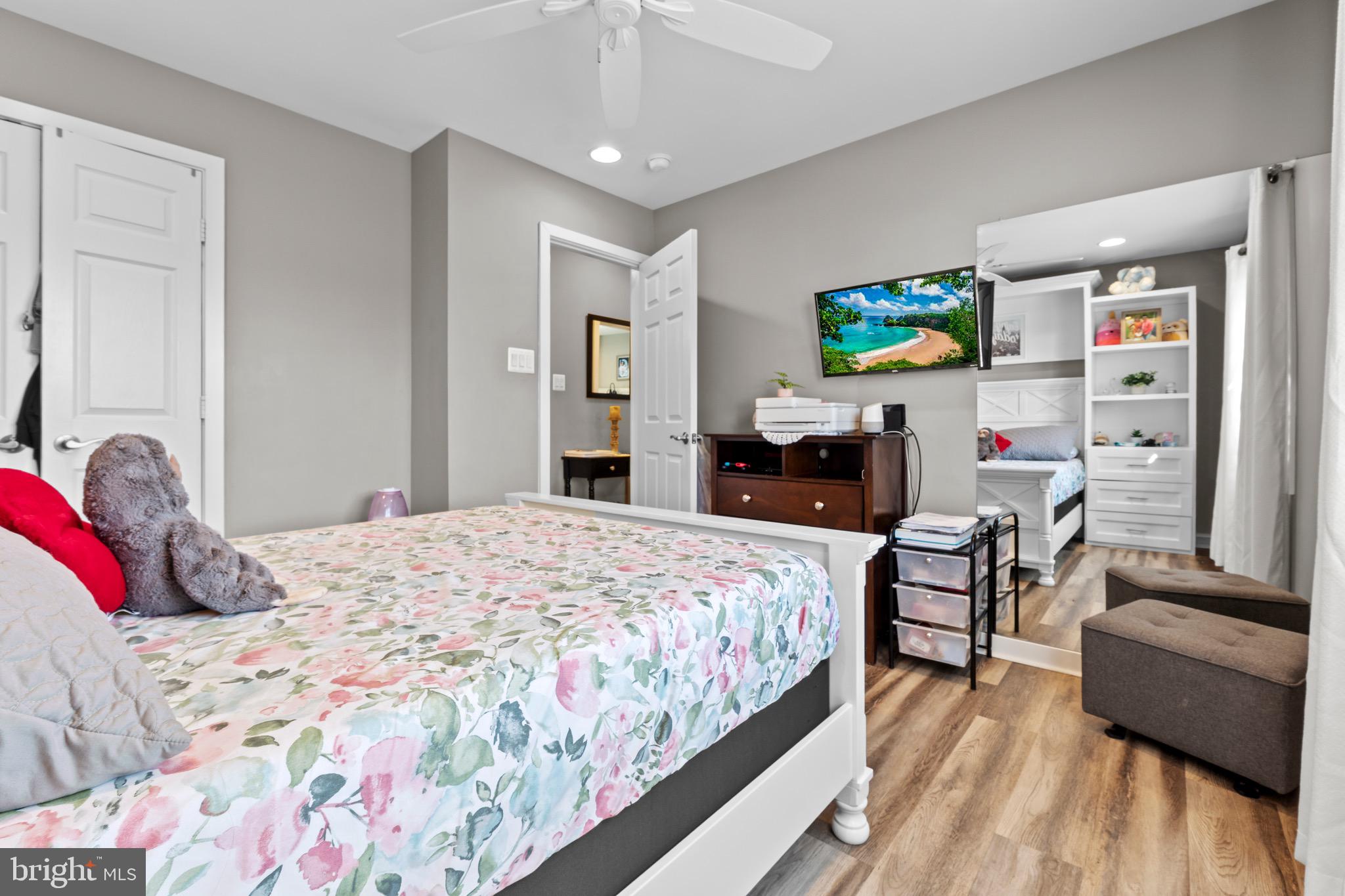 CANAL RUN - Residential