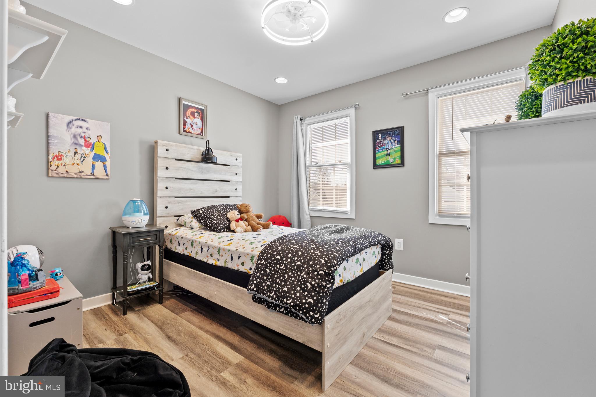 CANAL RUN - Residential