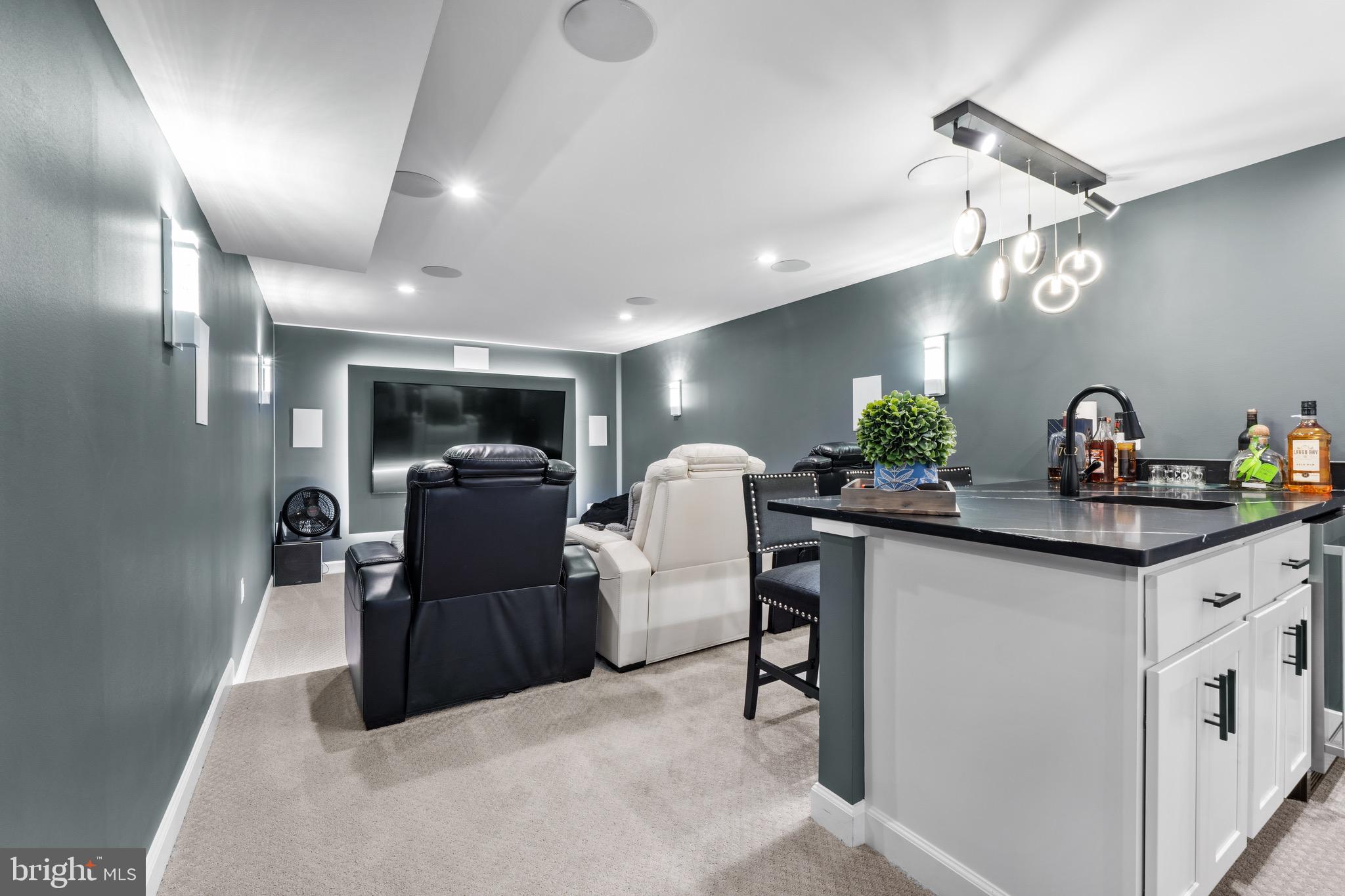 CANAL RUN - Residential