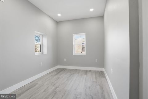 Tiny photo for 619 Durfor Street, PHILADELPHIA, PA 19148 (MLS # PAPH2579380)