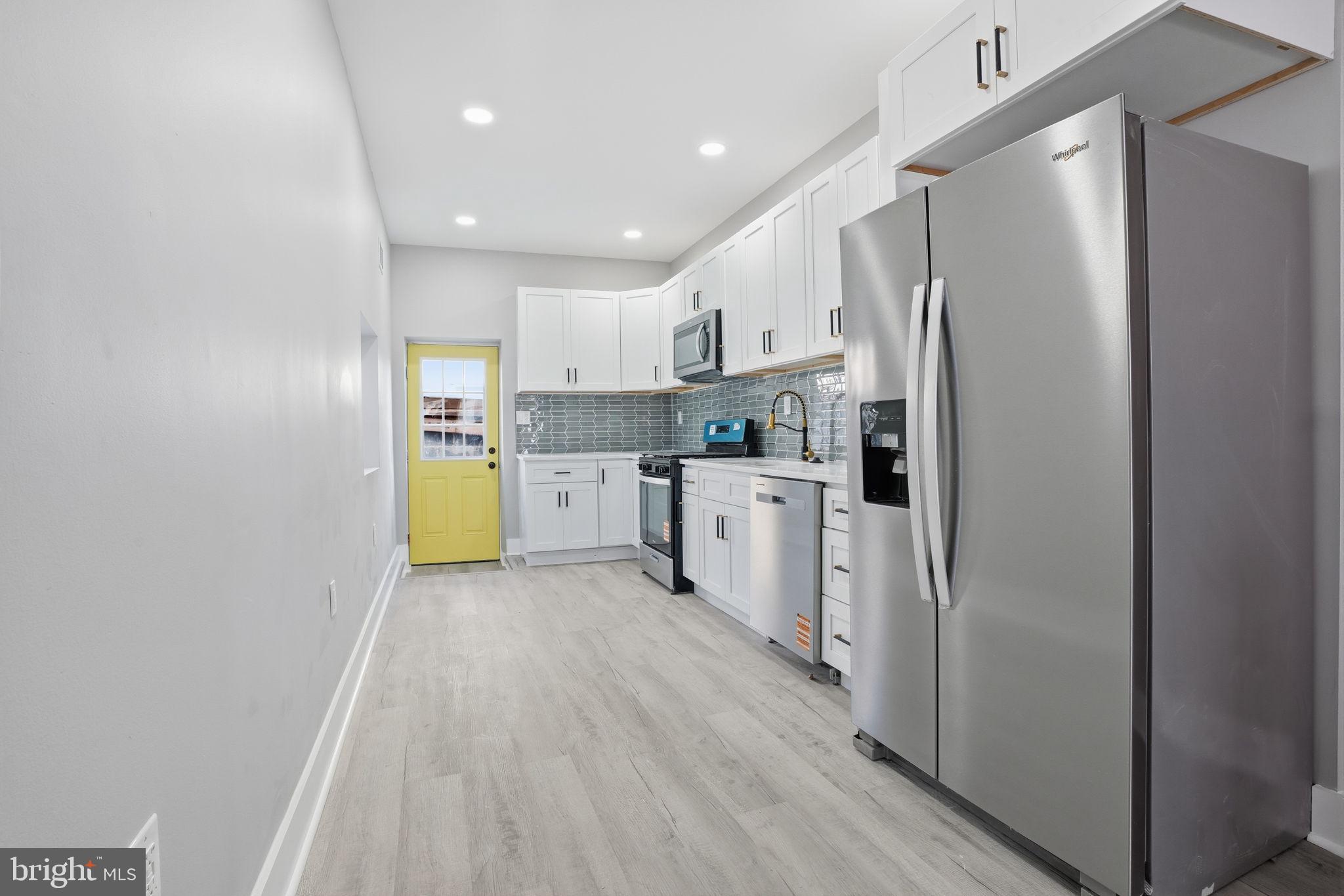 LOWER MOYAMENSING - Residential